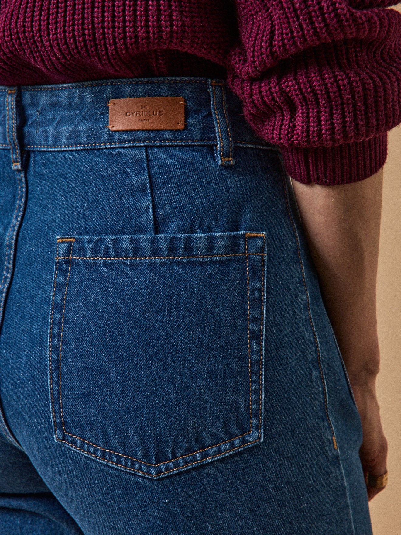 Flared damesjeans in biokatoen Suzanne