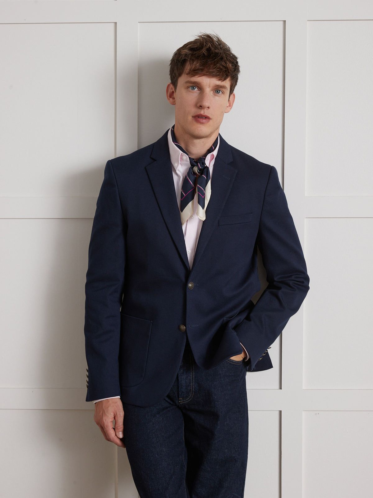 Herenblazer in twill met fantasieknopen