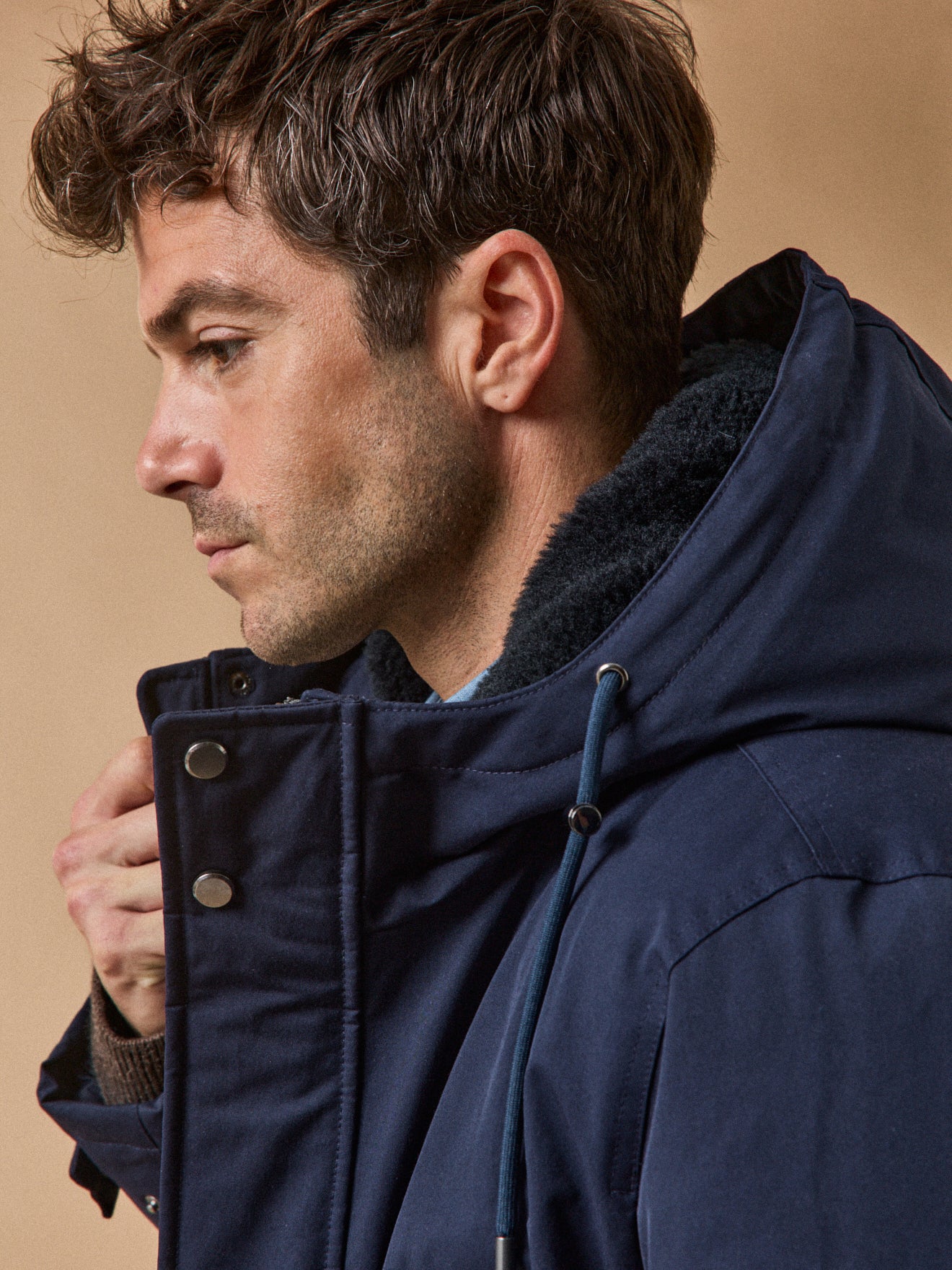 Parka longue capuche fourrée homme