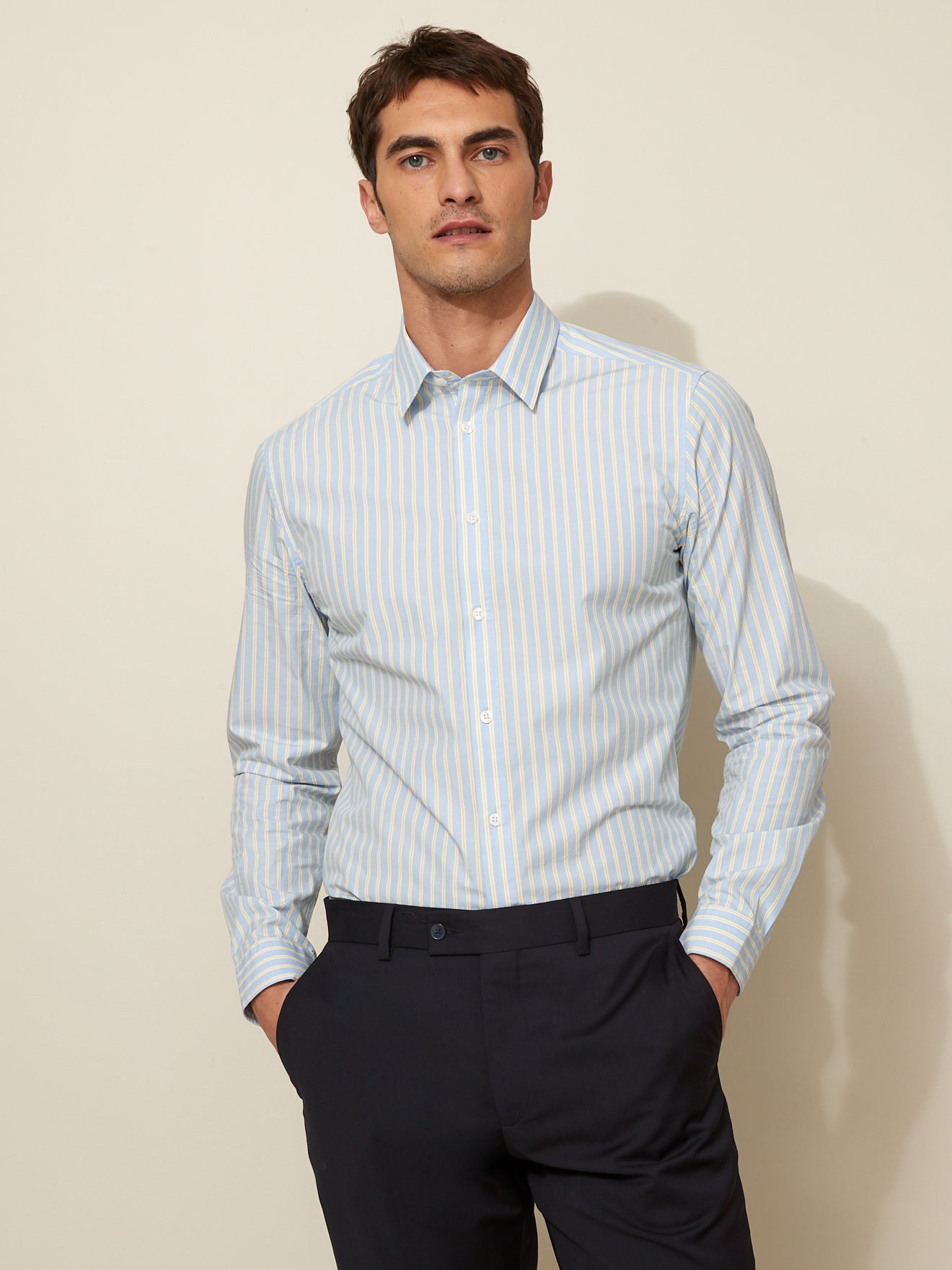 Slim fit herenhemd met driekleurige strepen
