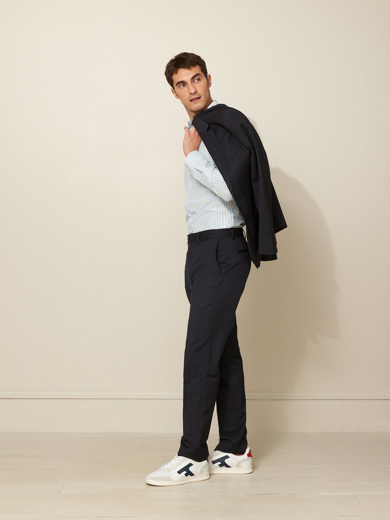 Slim fit herenhemd met driekleurige strepen