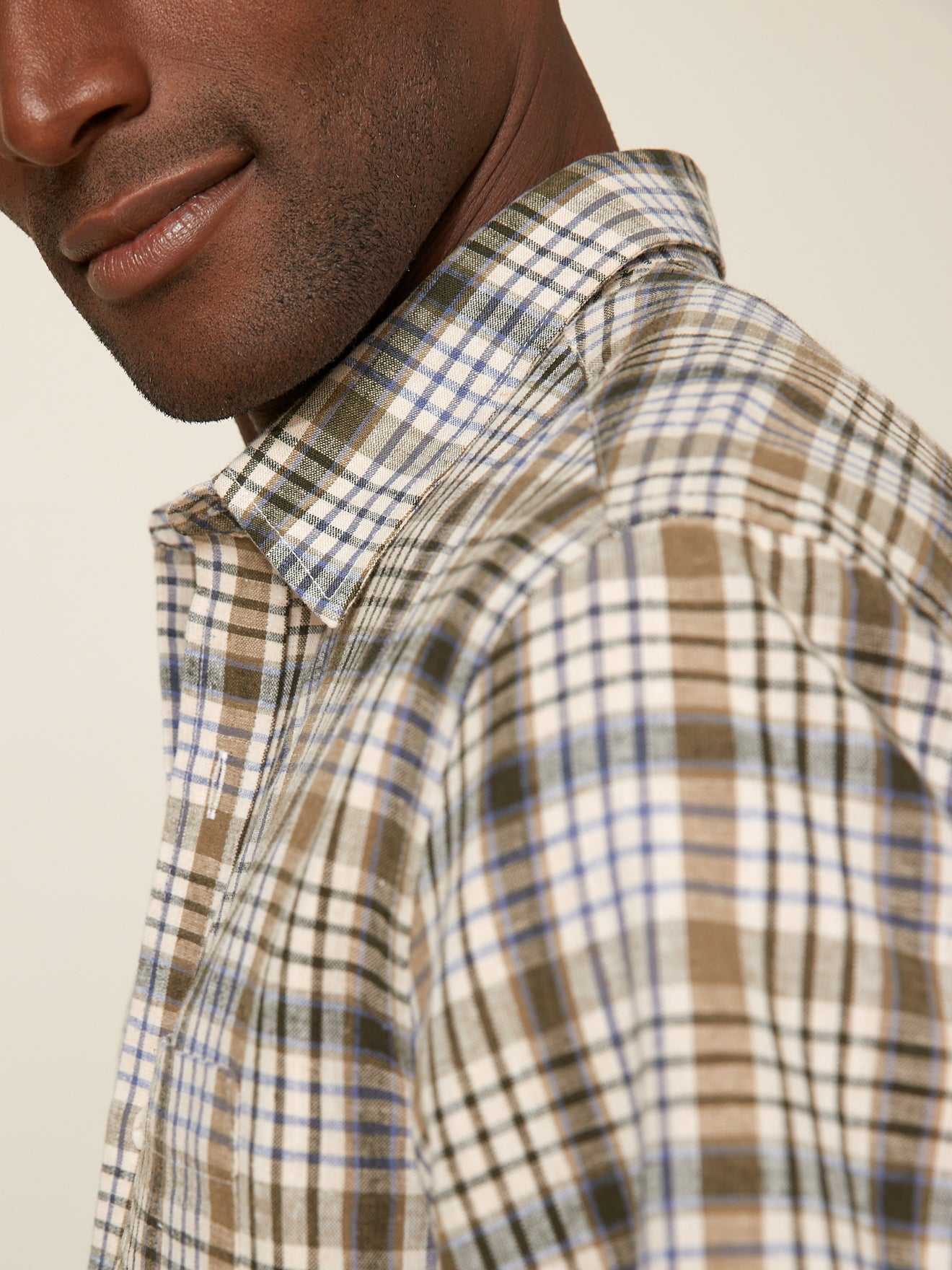 Chemise Regular Fit carreaux homme coton et lin