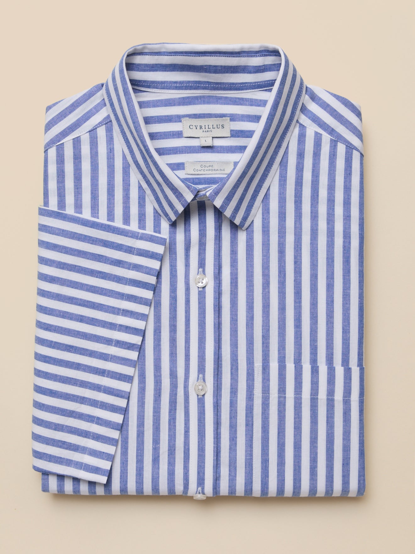 Chemise manches courtes homme coupe contemporaine