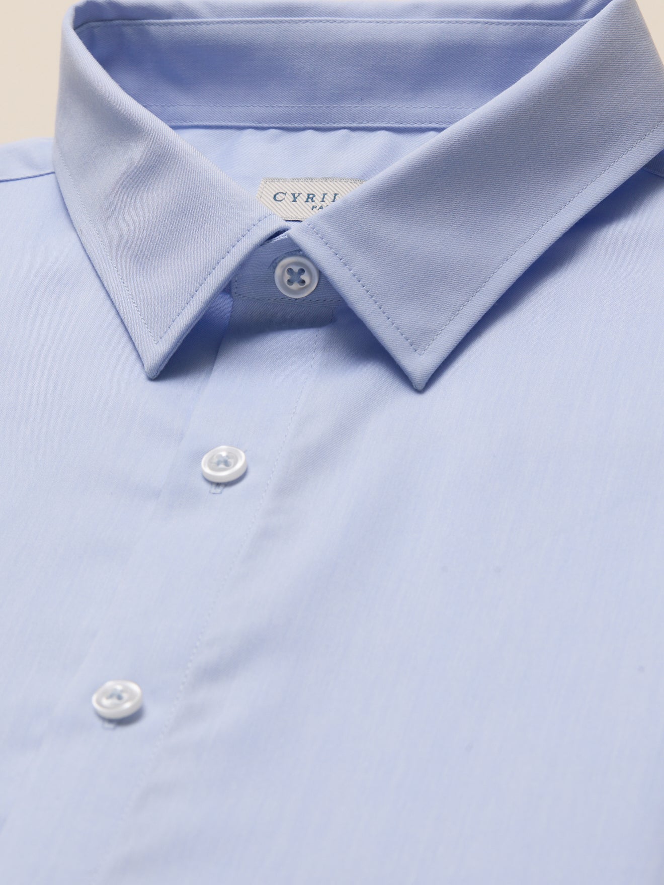 Hedendaags herenhemd in effen twill