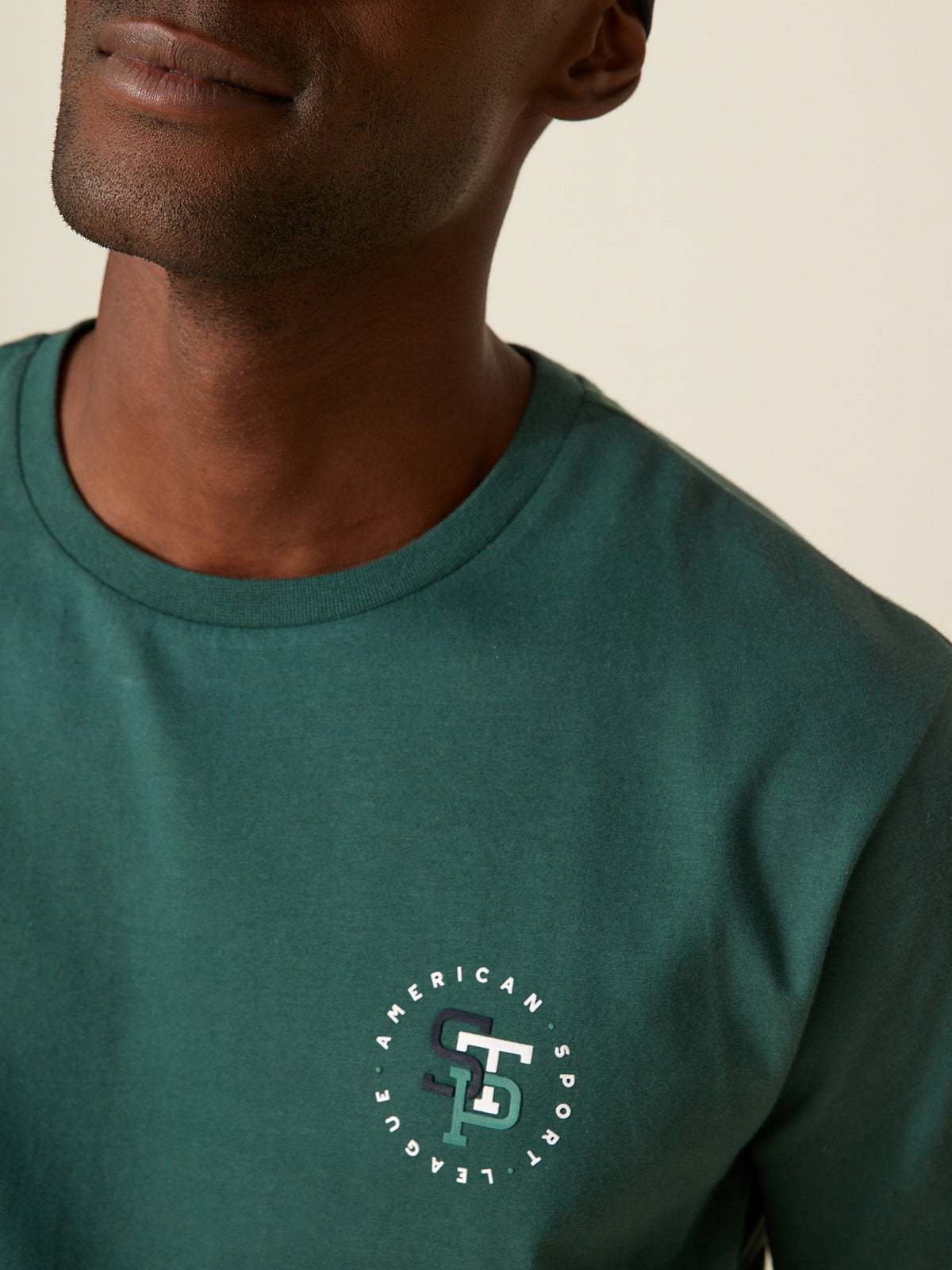Herenshirt met badge-effect - biokatoen