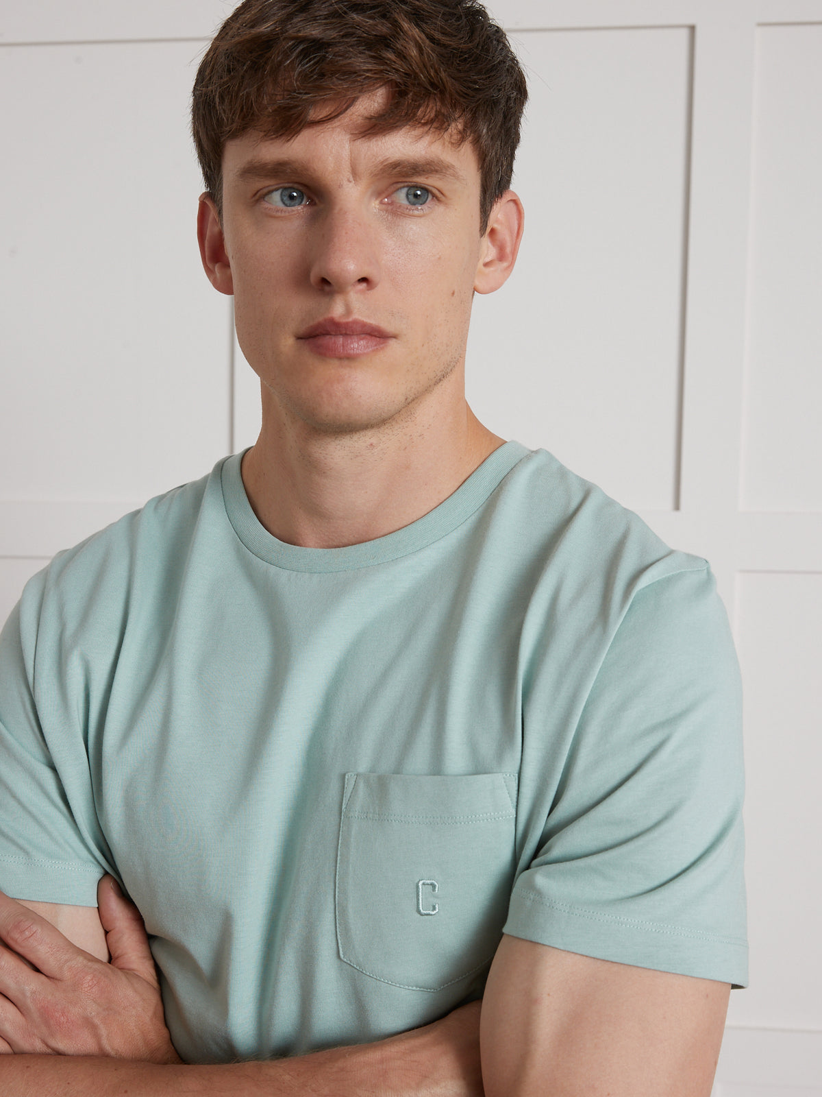 Effen herenshirt met borduursel - biokatoen