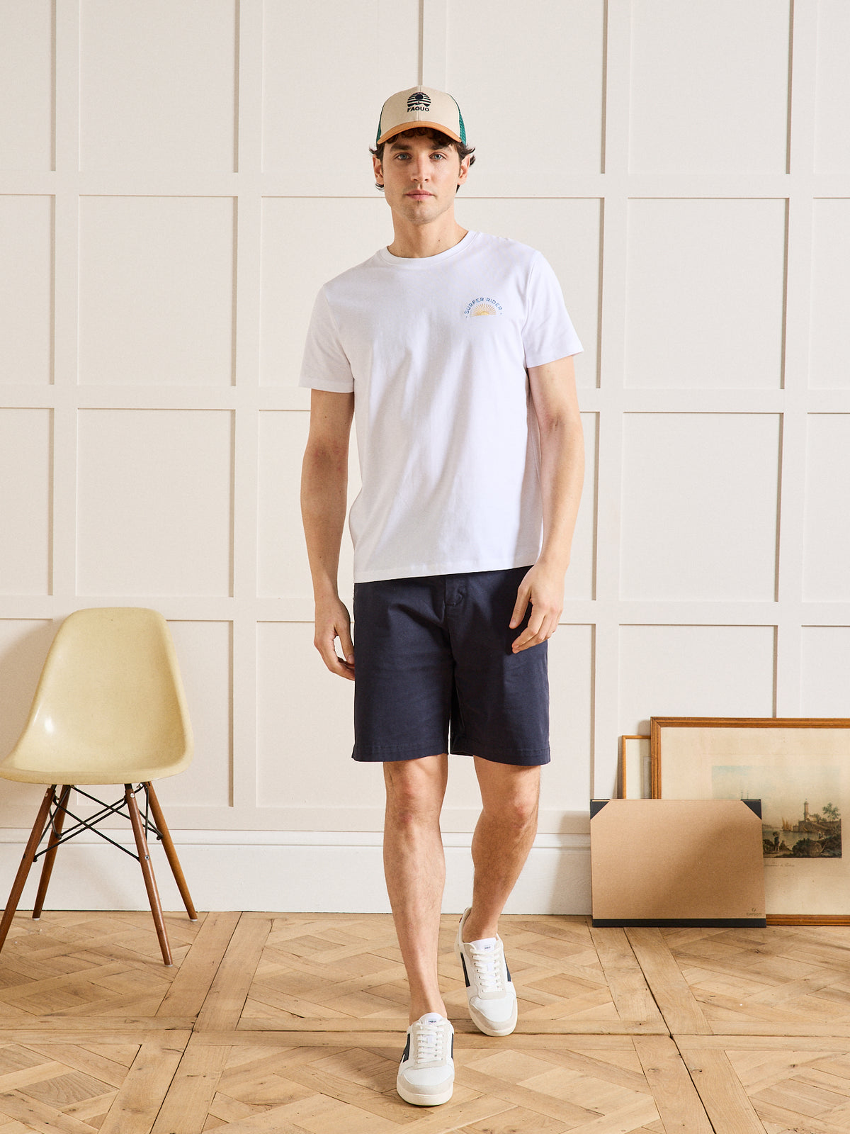 Relax fit herenshirt in biokatoen met borduursel