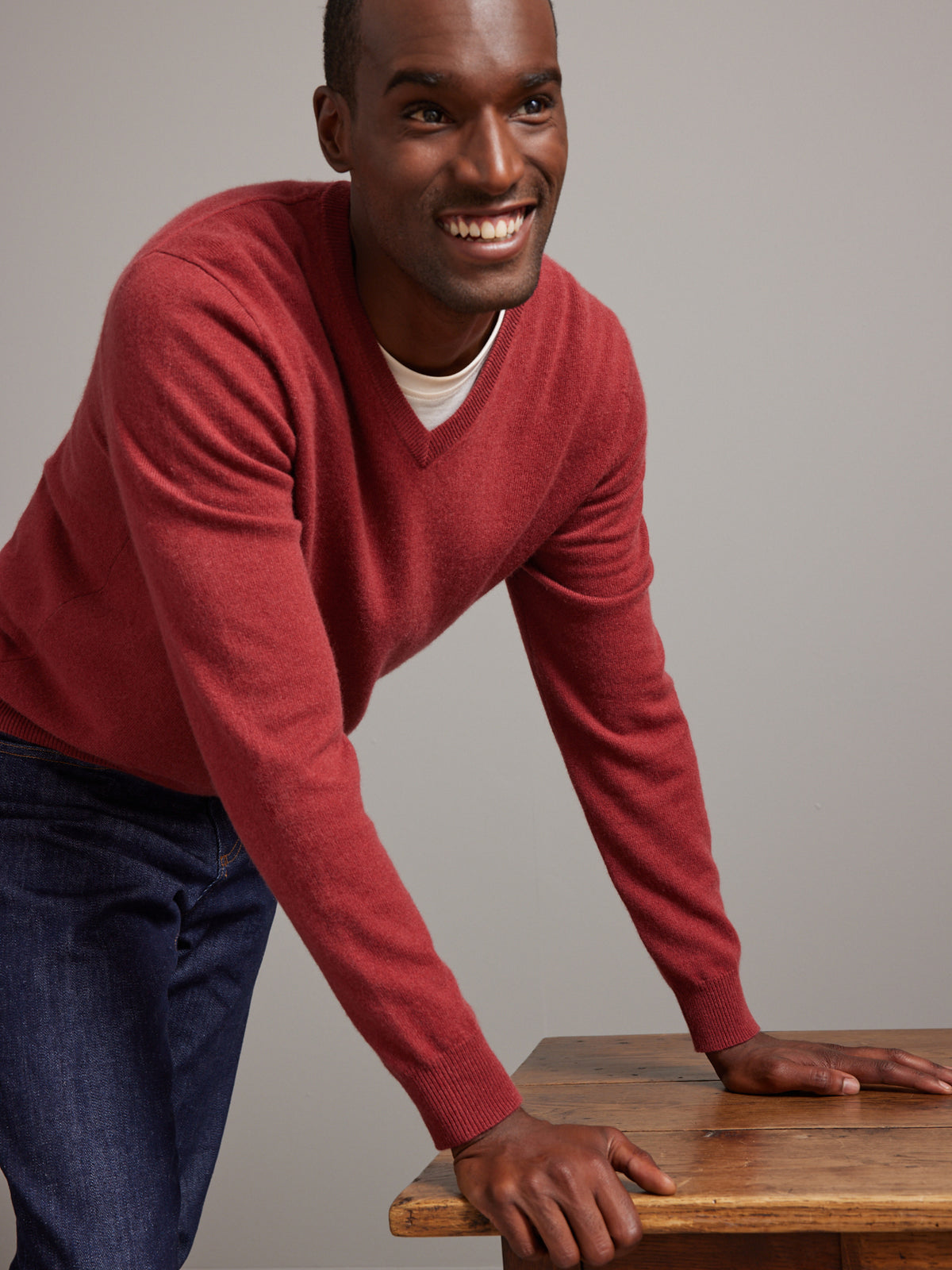 Pull col V homme - Collection Cachemire