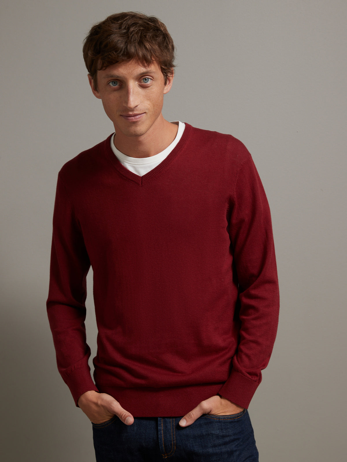 Pull col V homme coton, soie et cachemire