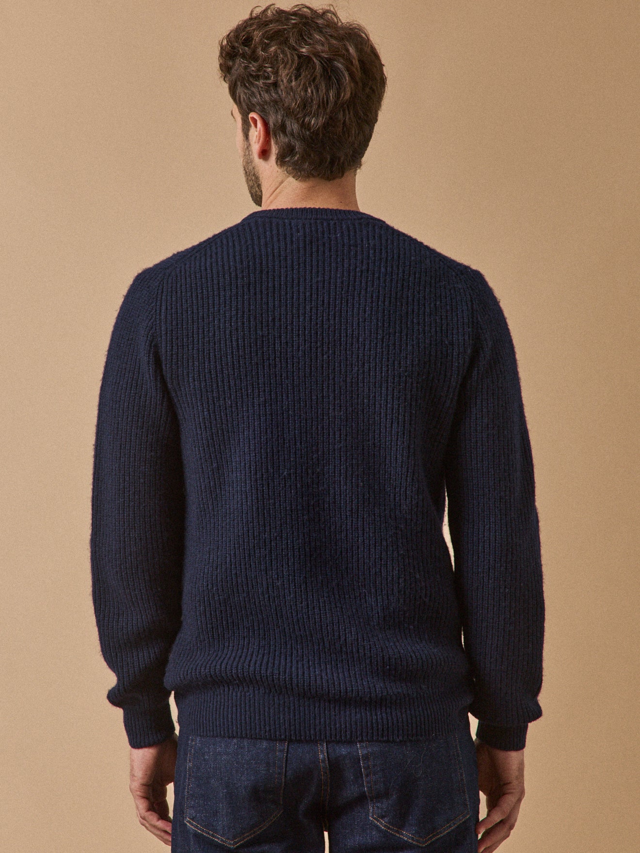 Herentrui met ronde hals in ribtricot