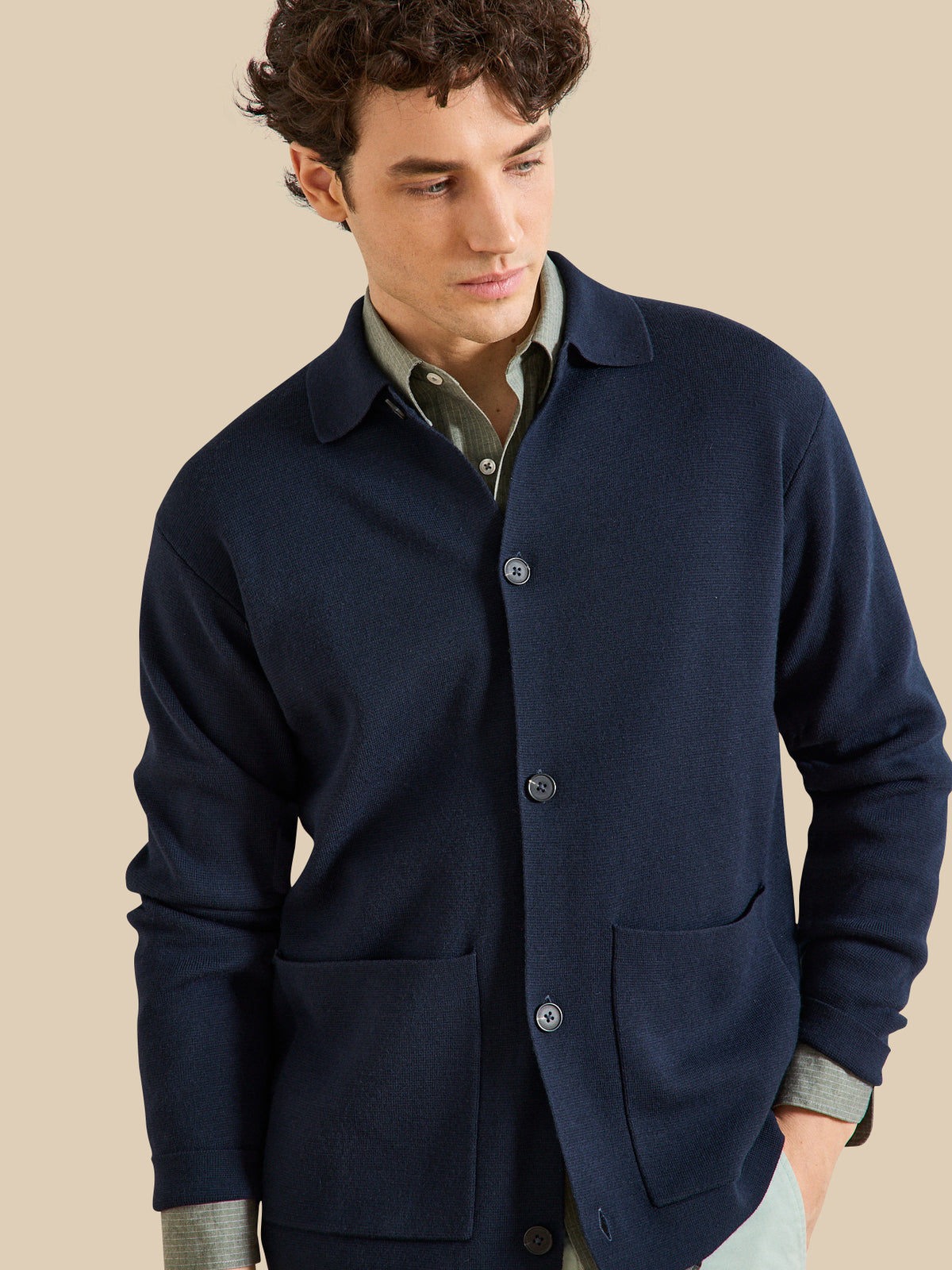 Cardigan homme avec laine et fibres recyclées