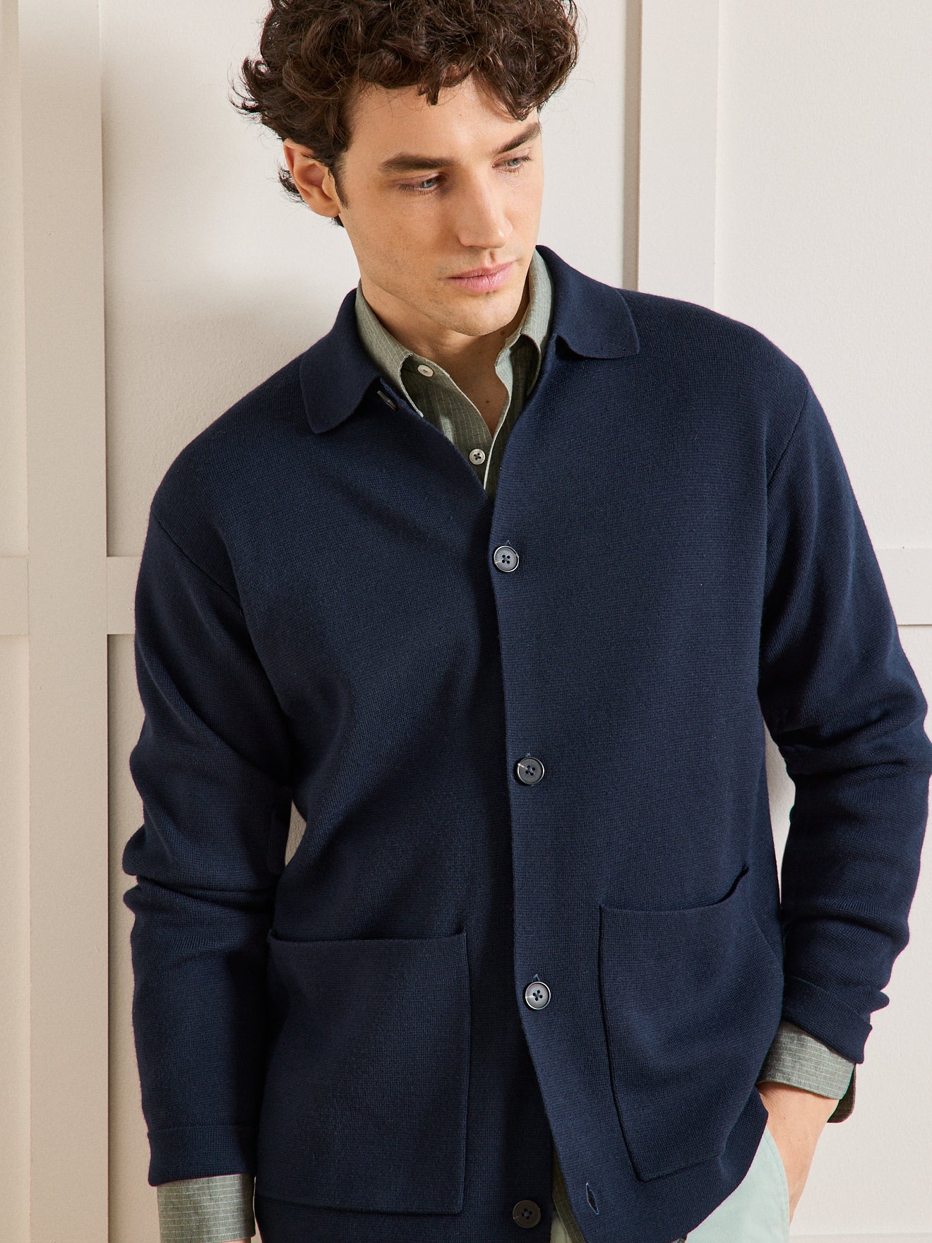 Cardigan homme avec laine et fibres recyclées
