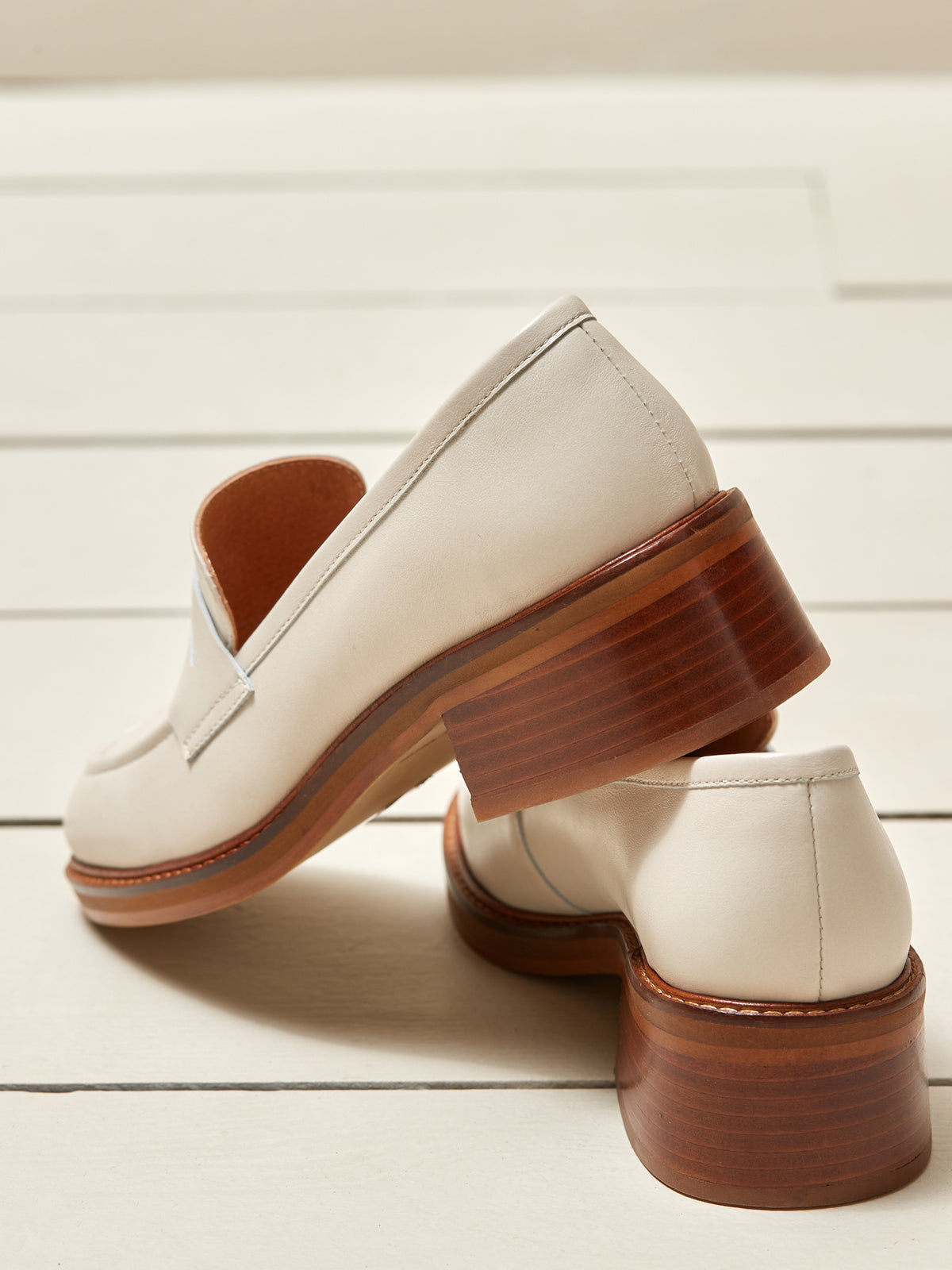 Mocassins à talon cuir femme