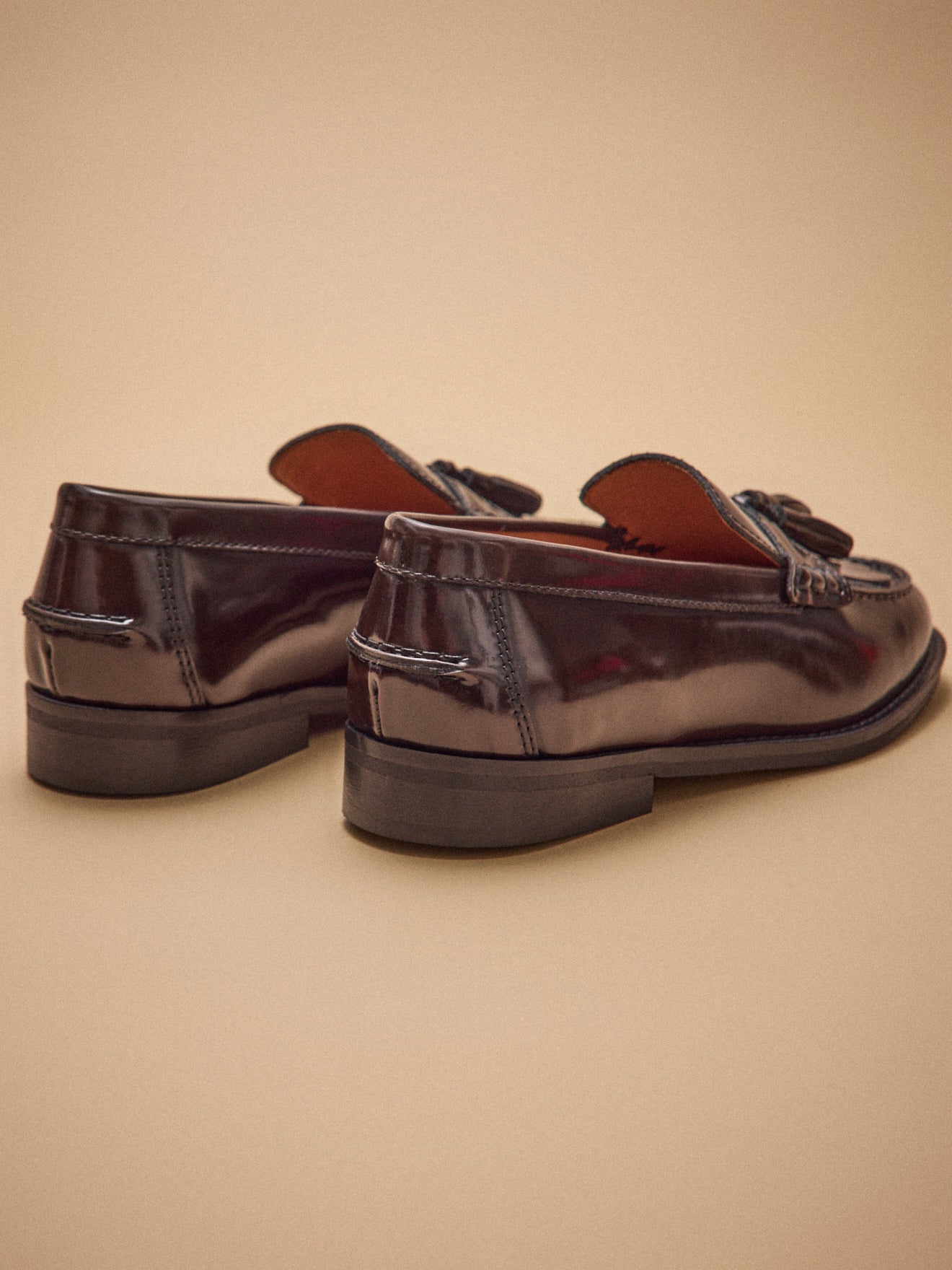 Leren damesmocassins met franjes en kwastjes