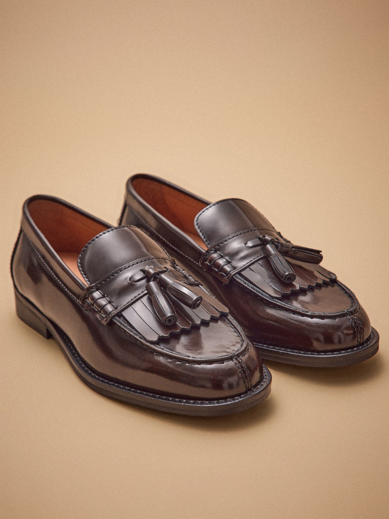 Leren damesmocassins met franjes en kwastjes
