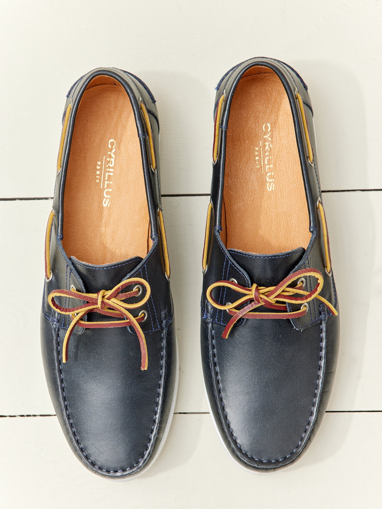 Chaussures bateau cuir homme