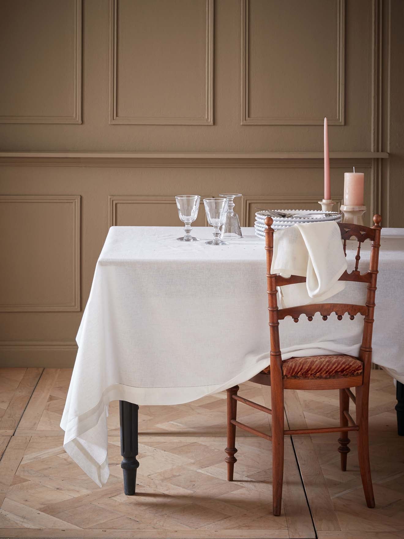 Katoenen servetten met goudkleurige stippen en linnenlook, set van 4