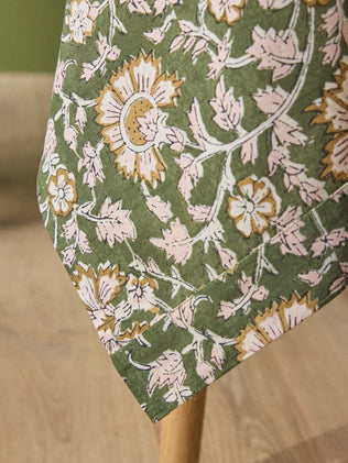 Katoenen tafellaken met Indiase bloemenprint