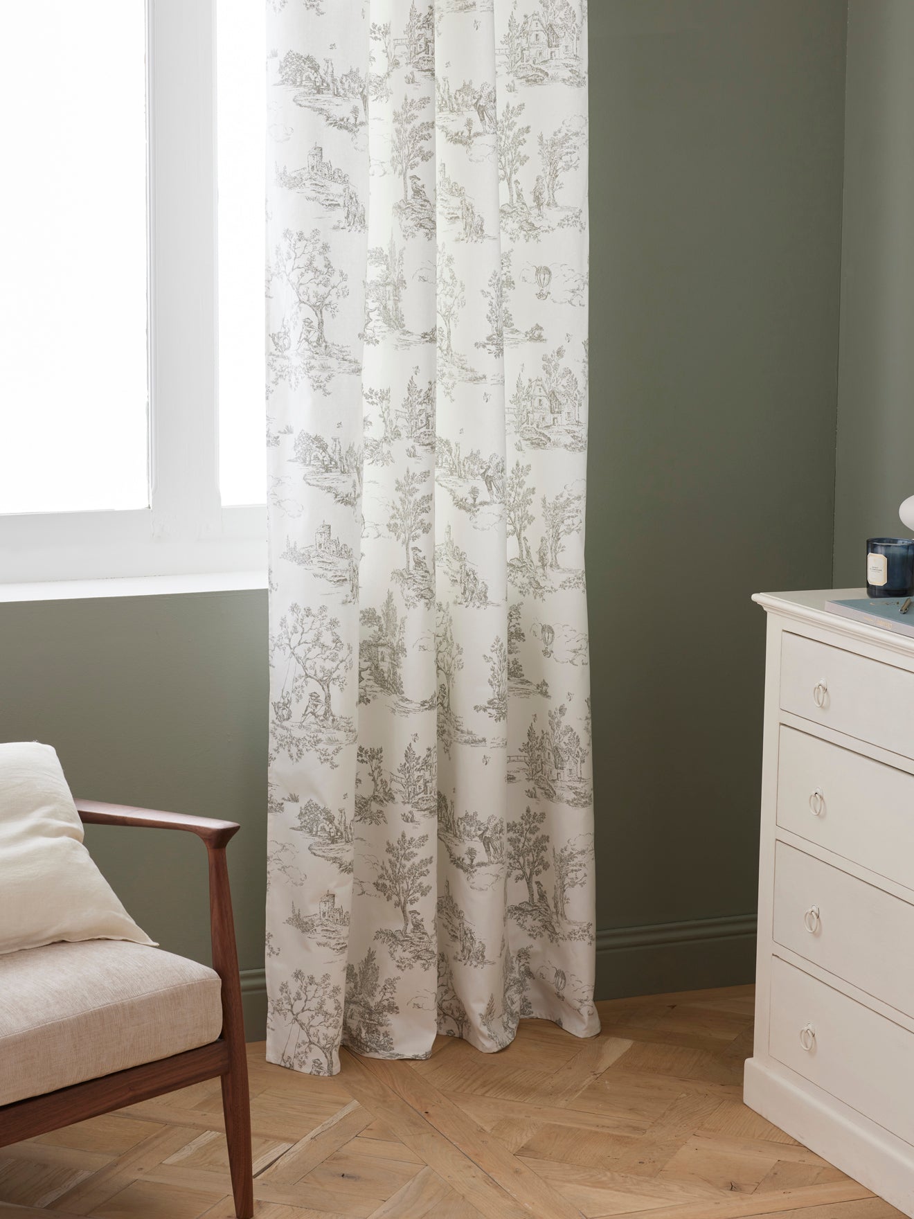 Rideau à oeillets esprit toile de Jouy