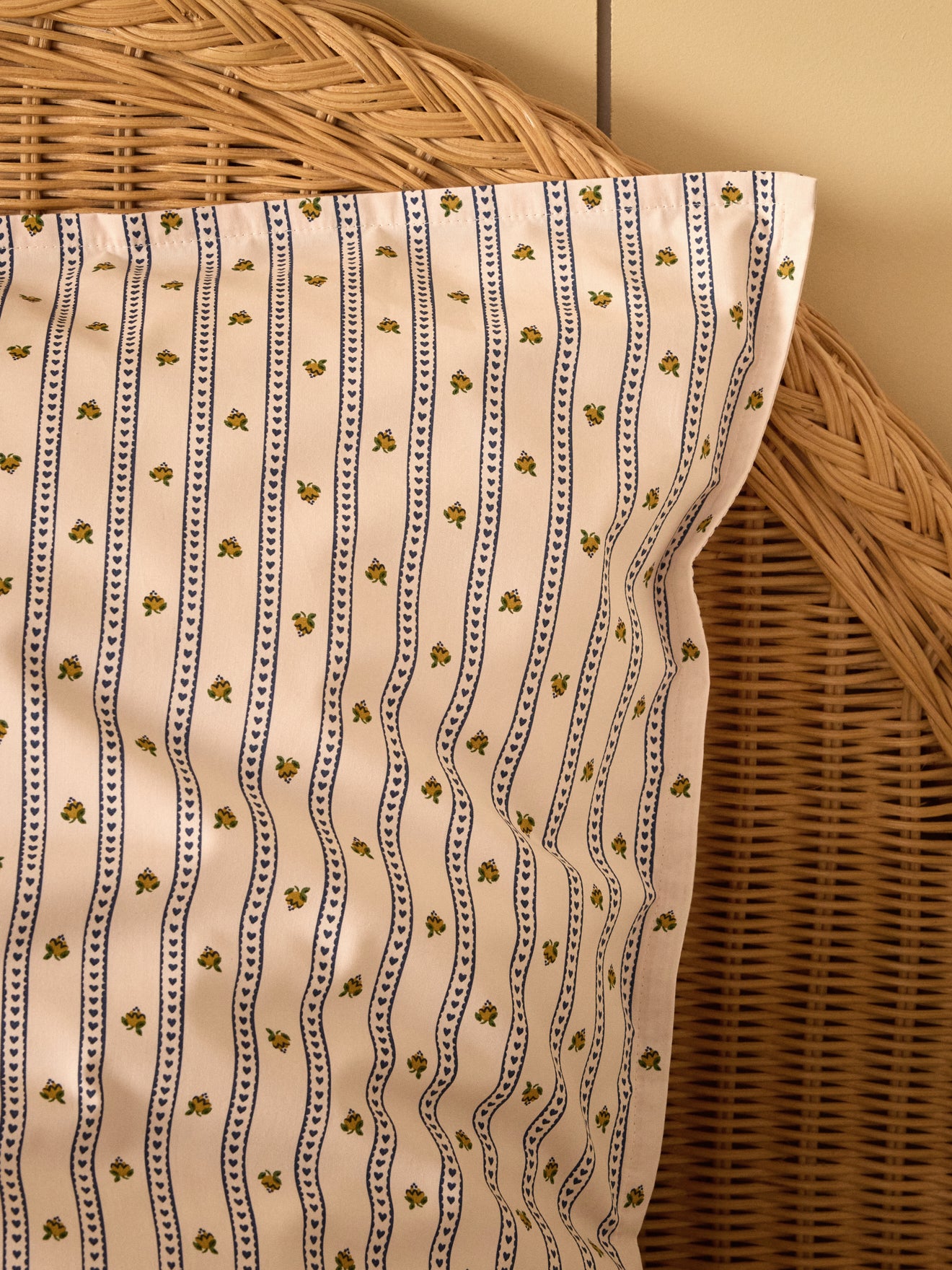 Kussensloop in katoenbatist "Avril"