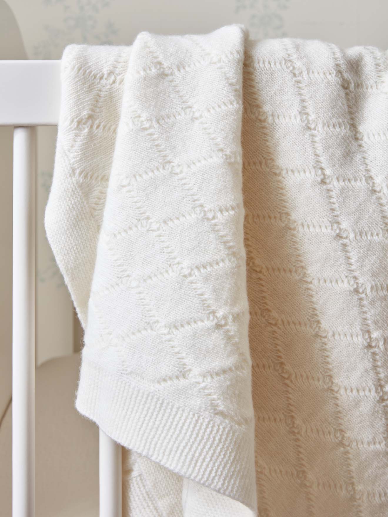 Couverture bébé pure laine extra douce