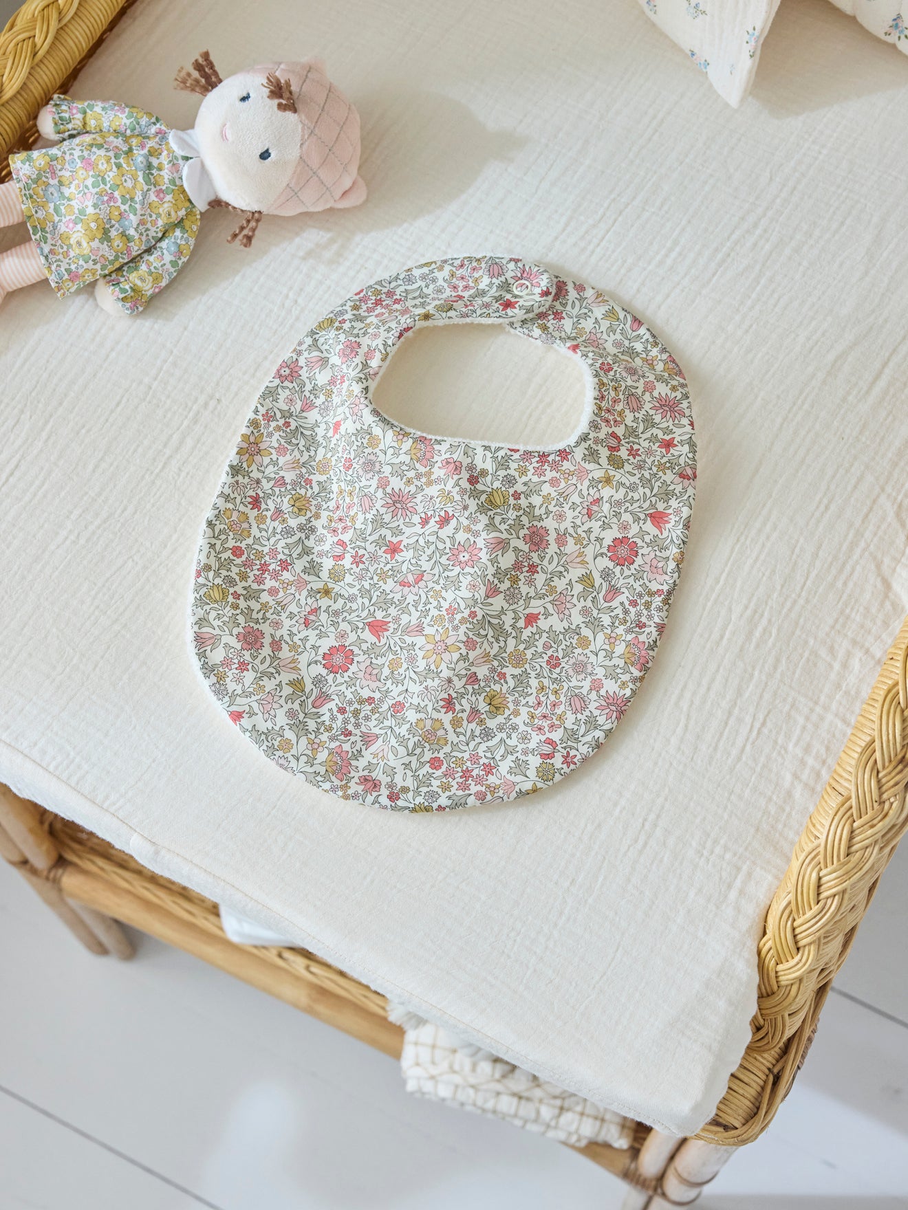 Bavoir éponge et tissu Liberty