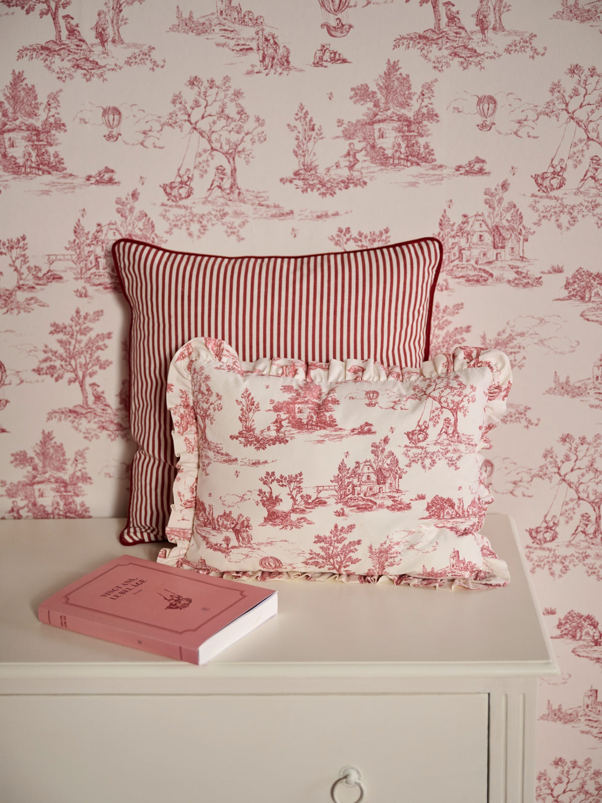 Kussen met stroken - Marquise Jubileumcollectie