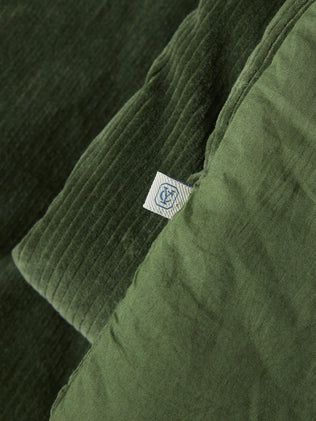 Gewatteerde sprei in ribfluweel