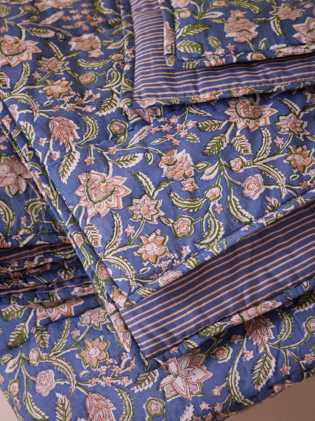 Katoenen gewatteerde sprei met Indiase Bella-print