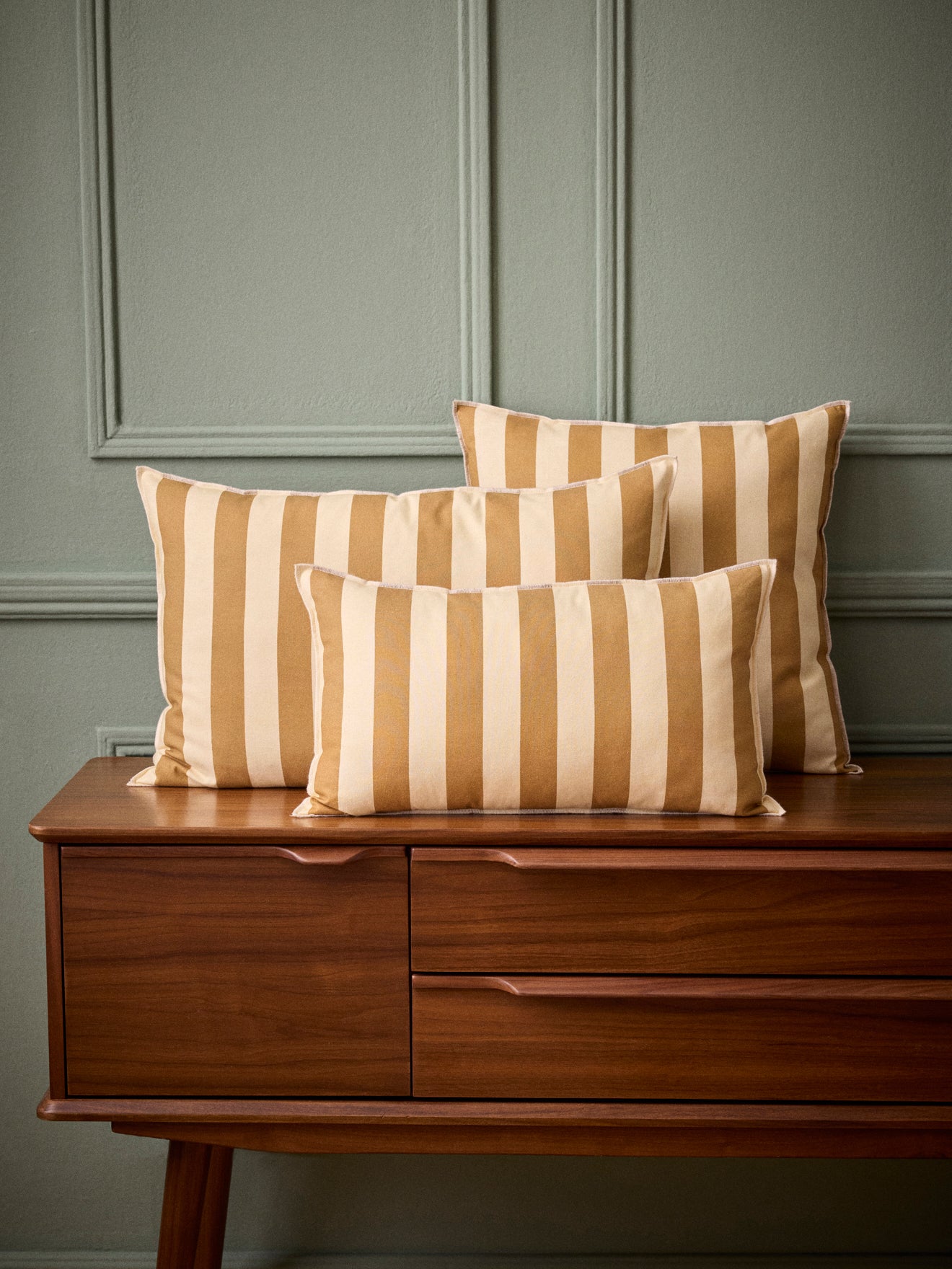 Housse de coussin rayée coton et lin