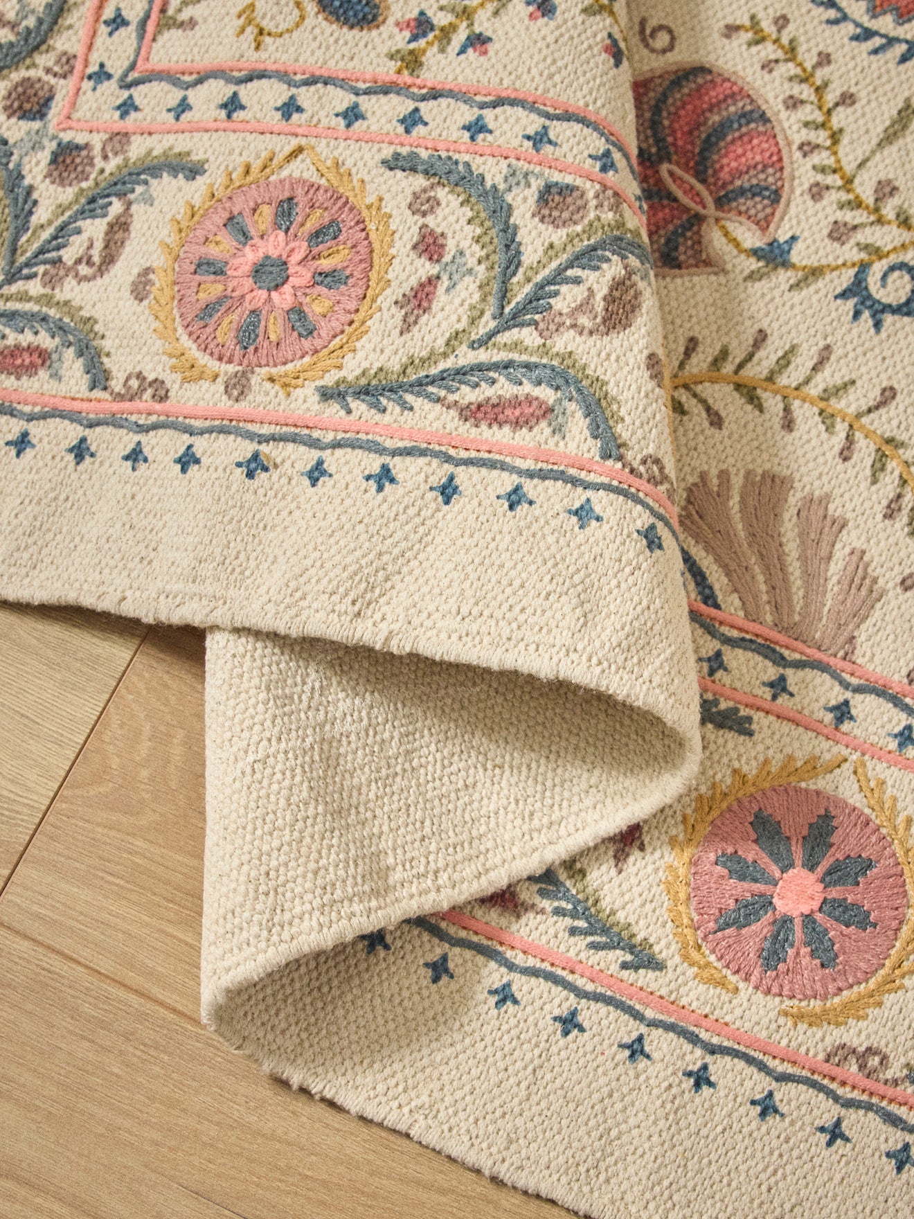 Katoenen tapijt met borduursel "Flore" - XL
