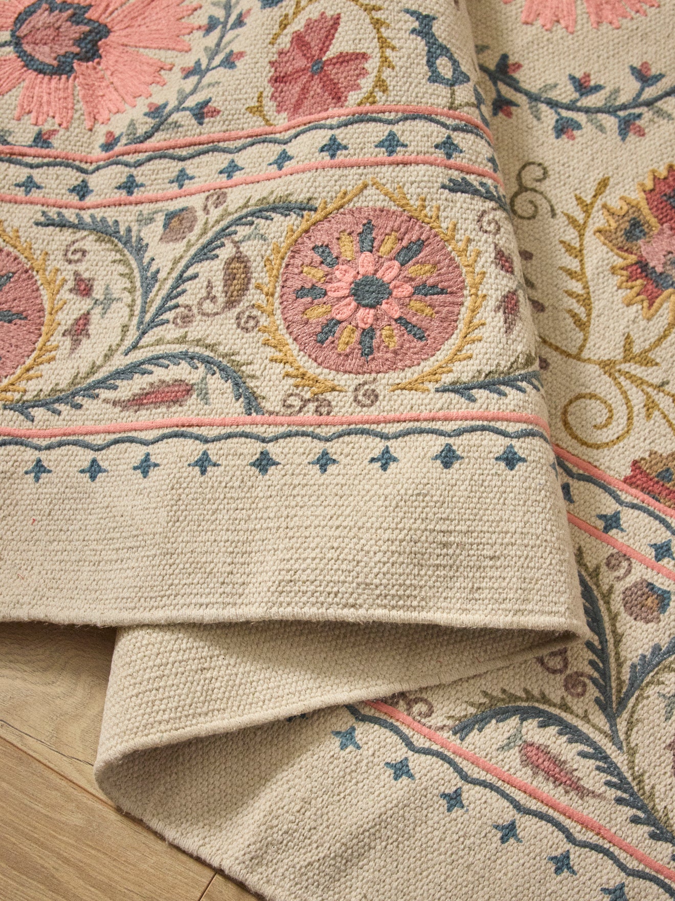 Katoenen tapijt met borduursel "Flore" - XS