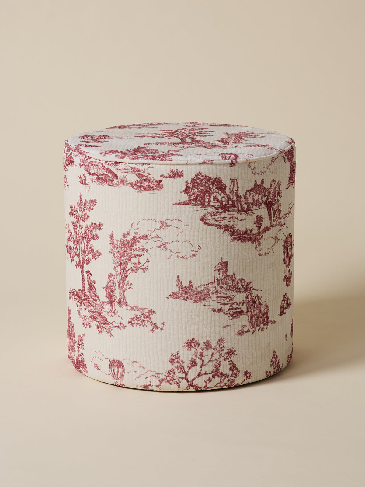 Pouf tapissier à motifs