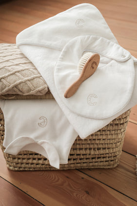 Brosse et peigne bébé en bois