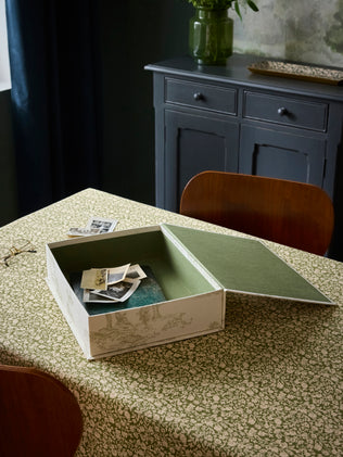 Opbergdoos bekleed met stof "Jouy style"