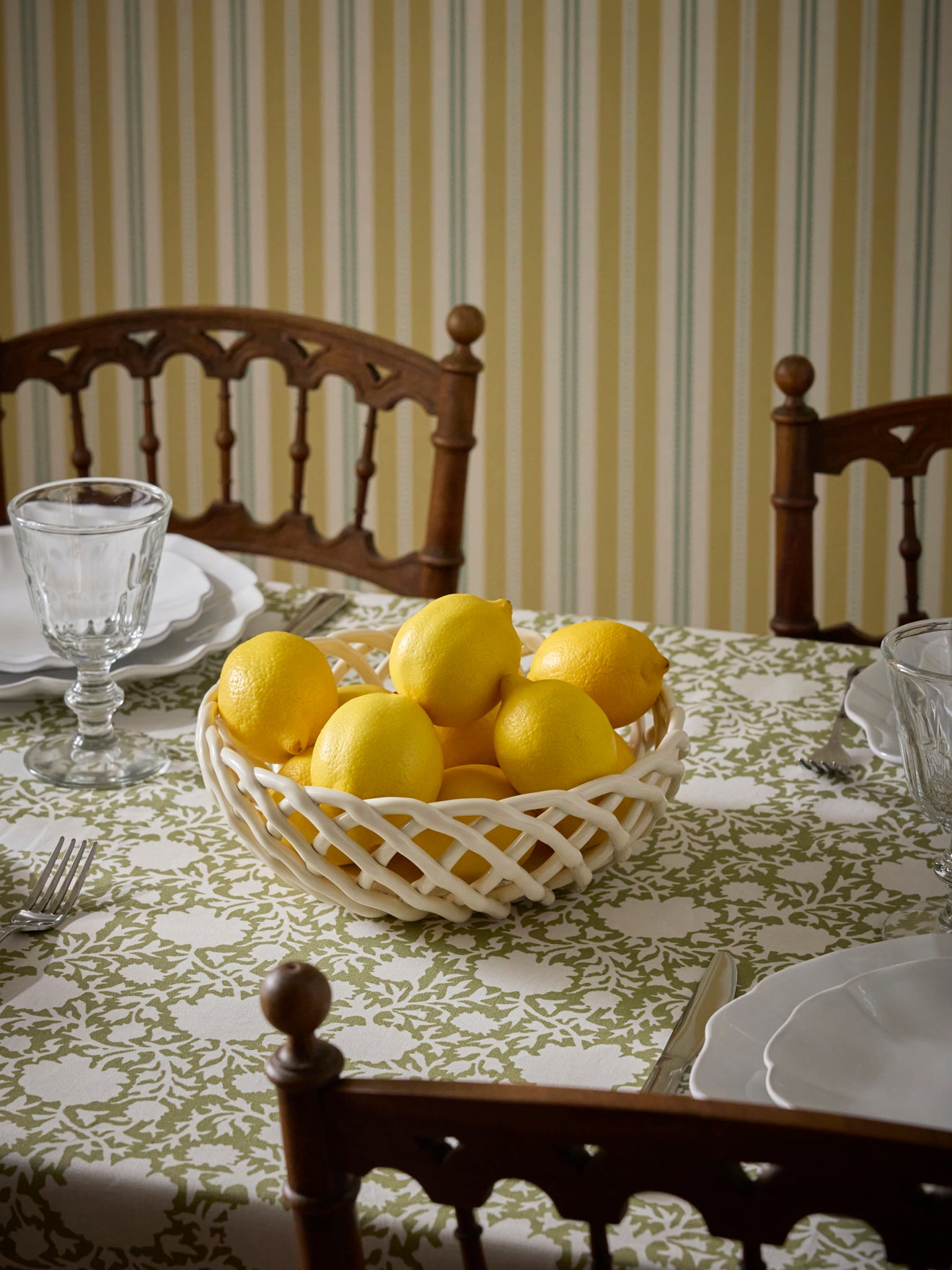 Fruitschaal in keramiek