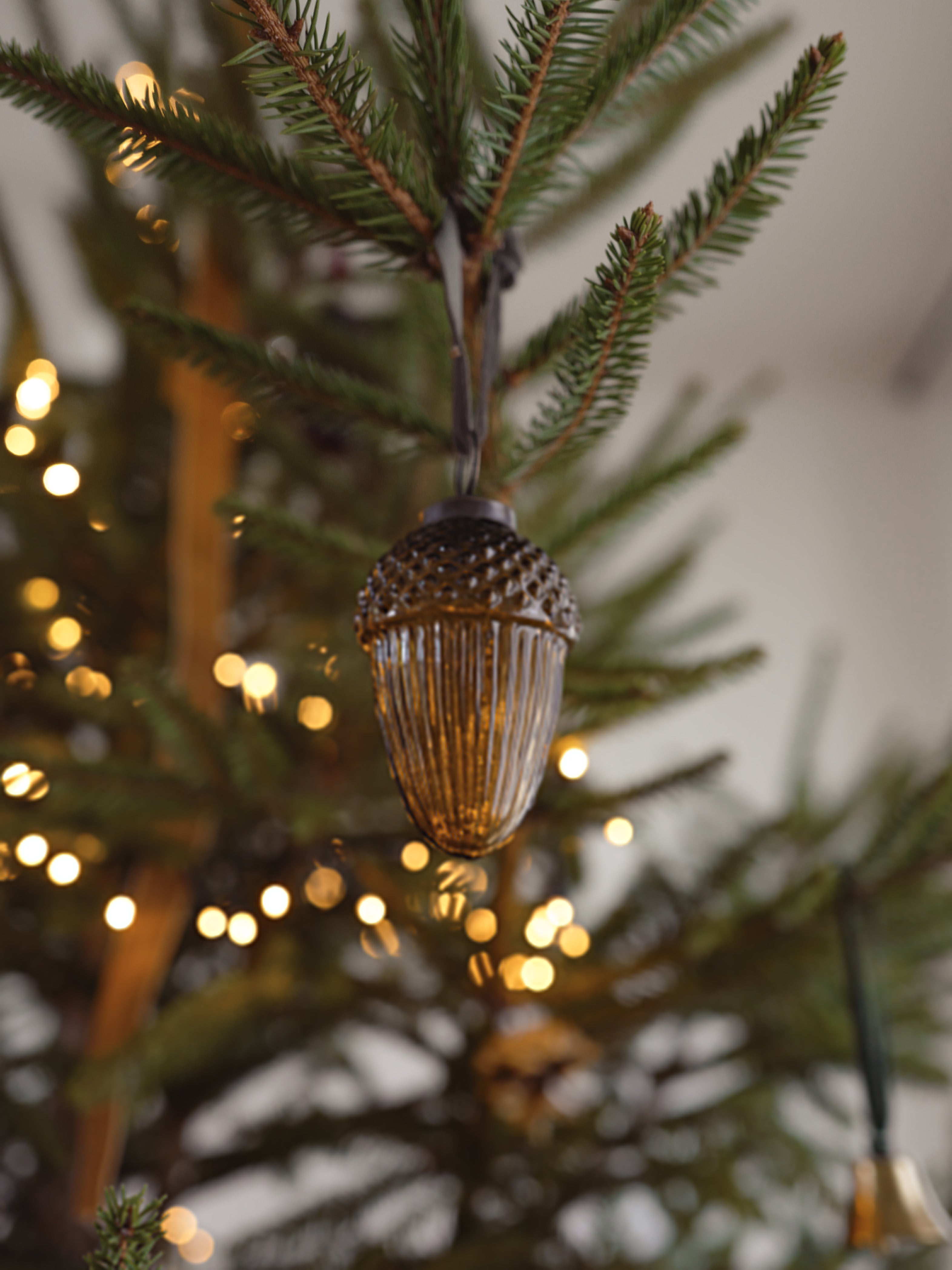 Glazen eikels met ophanglintje, set van 3