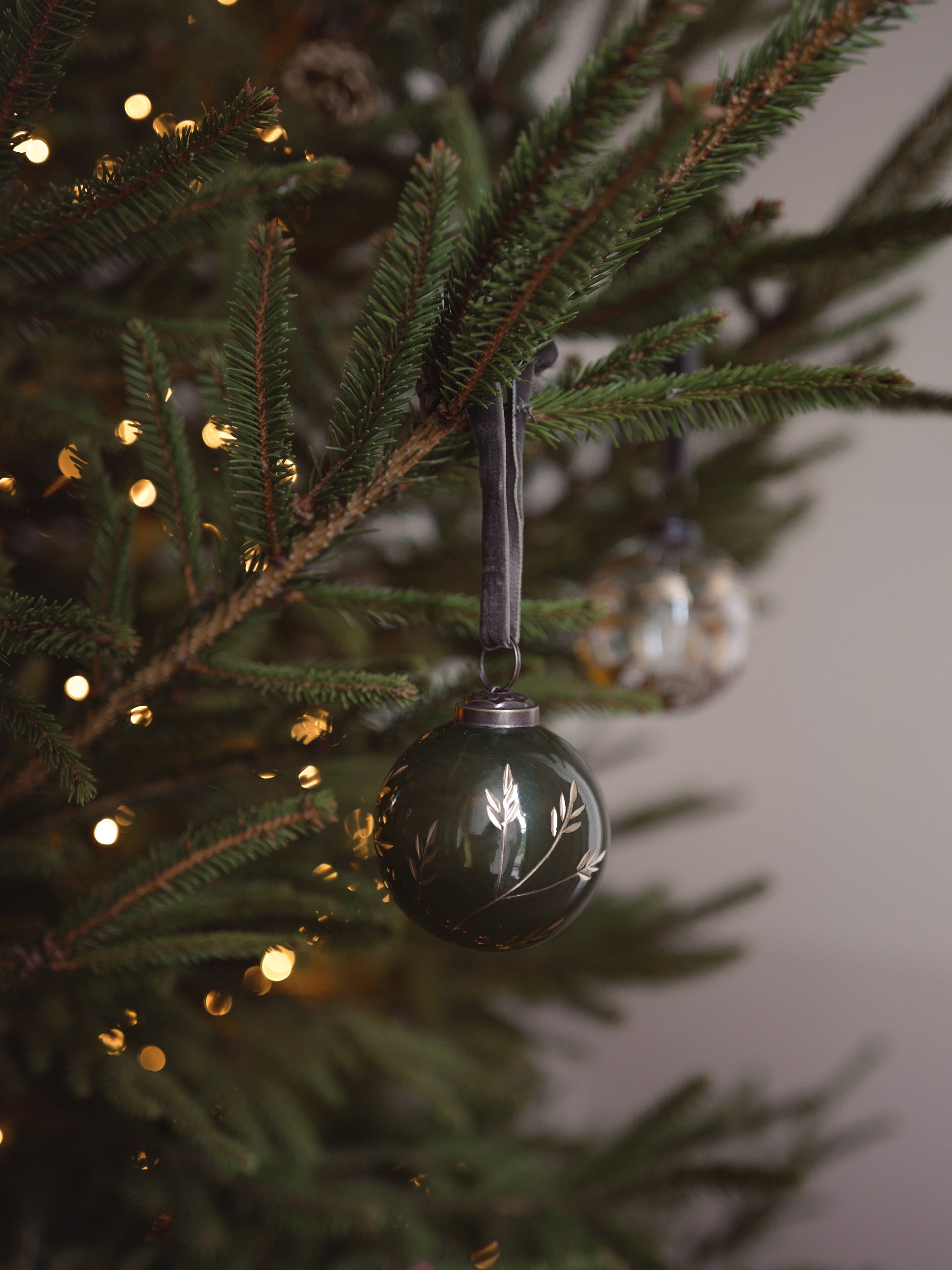 Handbeschilderde glazen kerstballen, set van 3