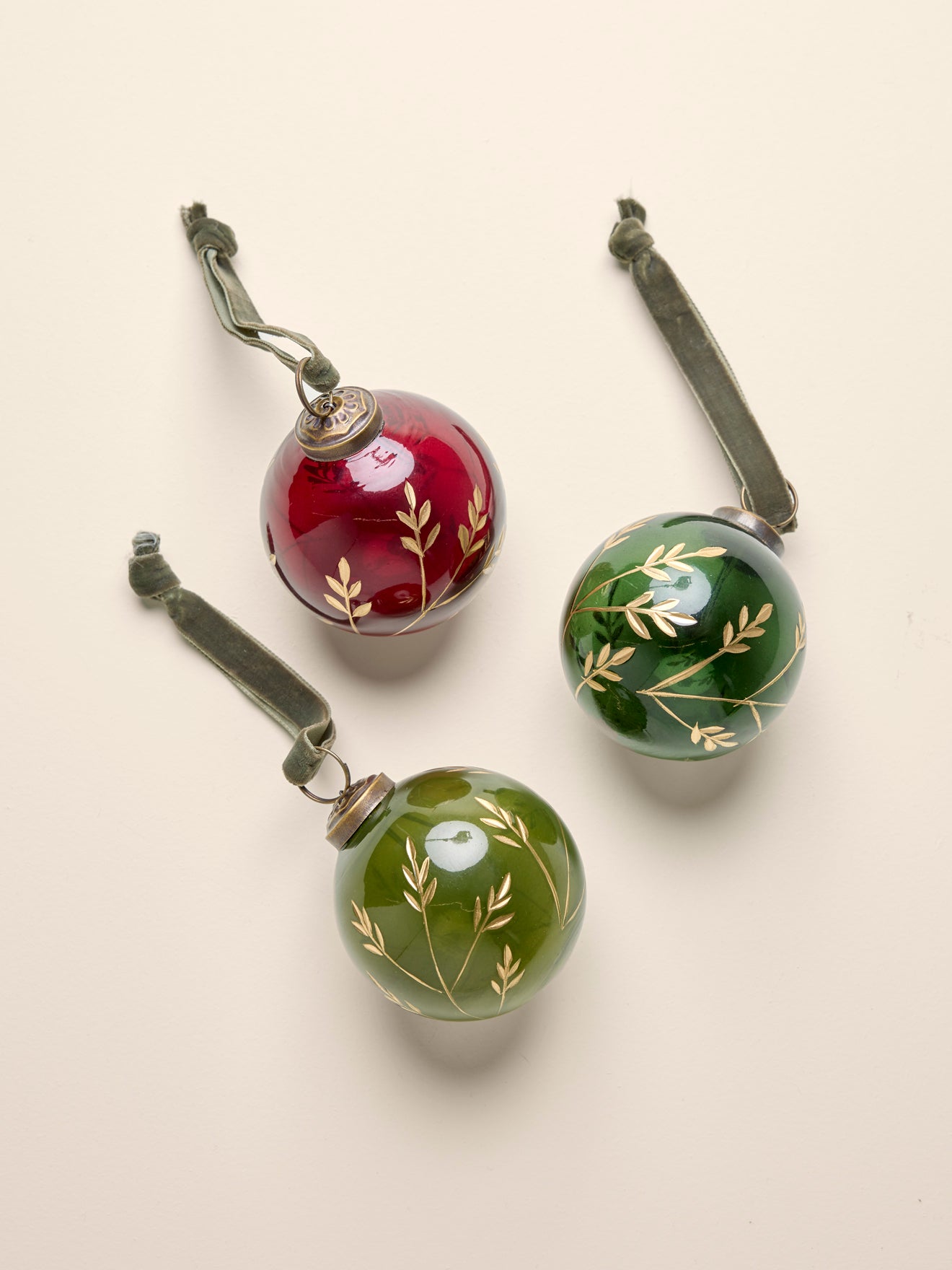 Handbeschilderde glazen kerstballen, set van 3