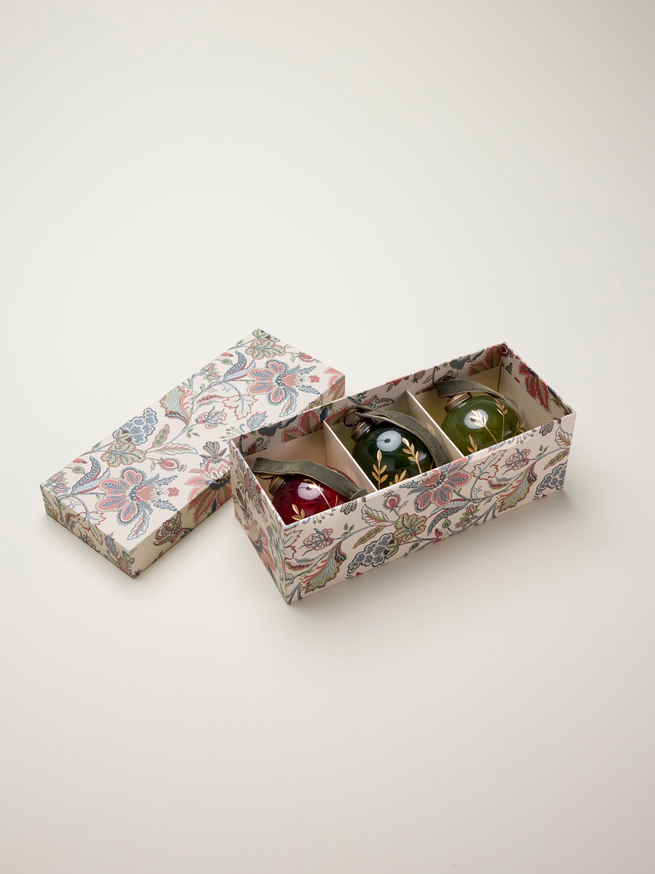 Handbeschilderde glazen kerstballen, set van 3