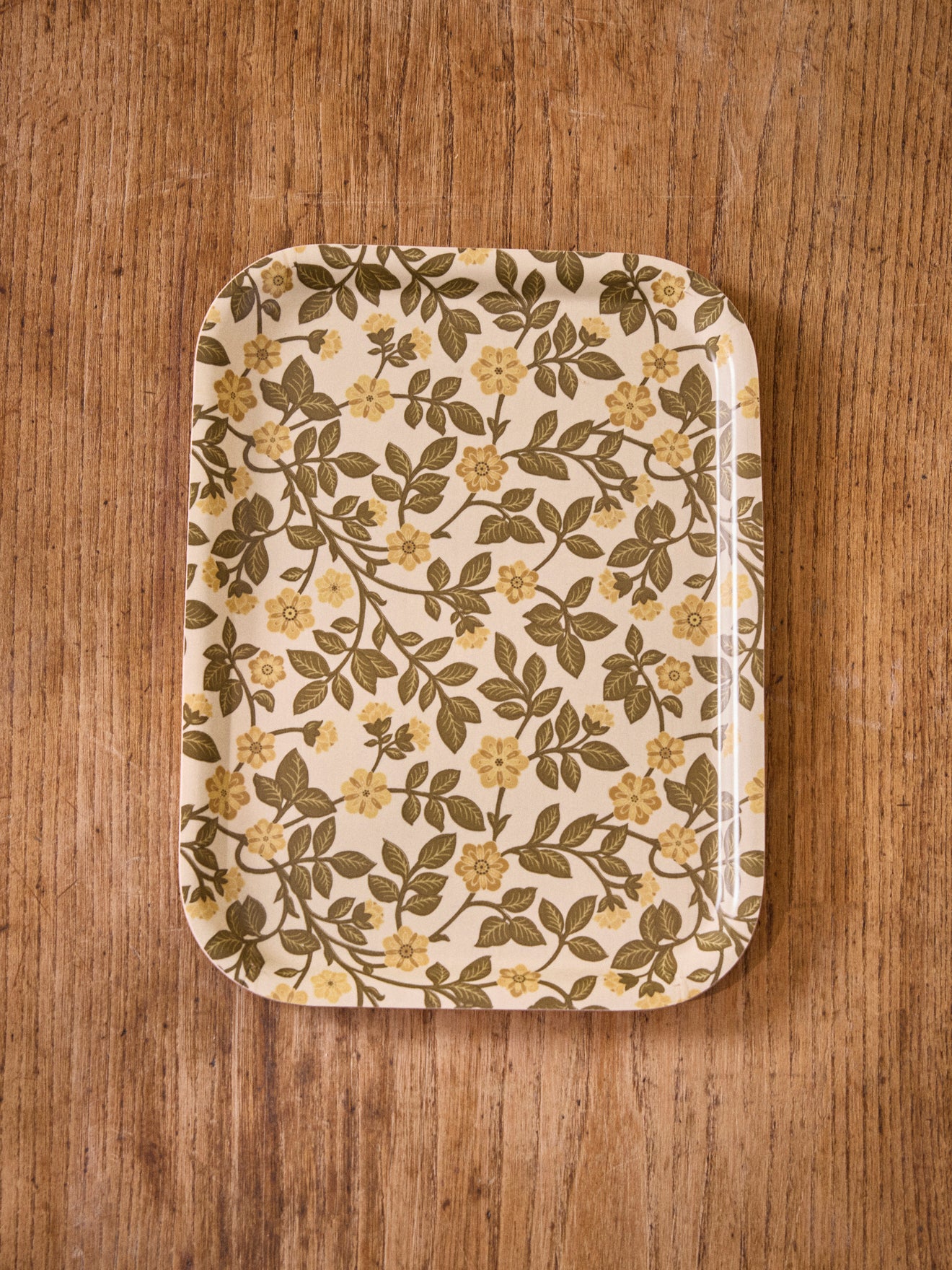 Houten dienblad met bloemenmotief