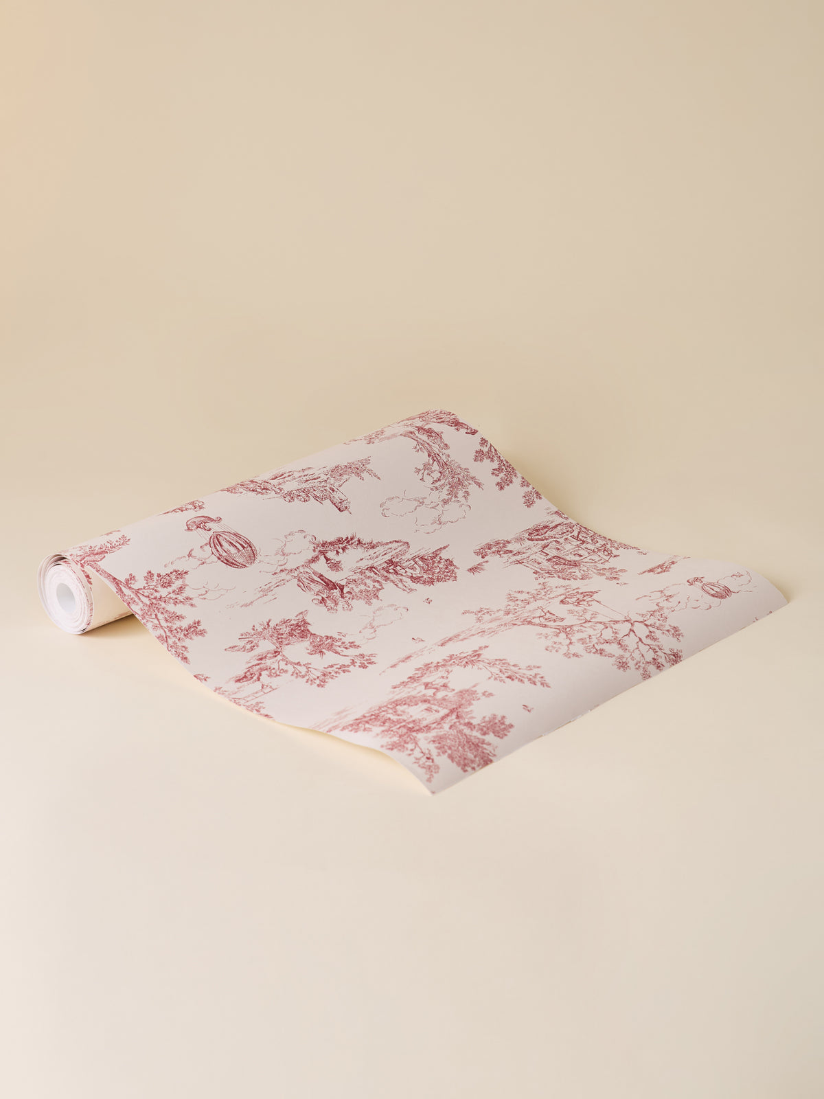 Papier peint écru esprit toile de Jouy