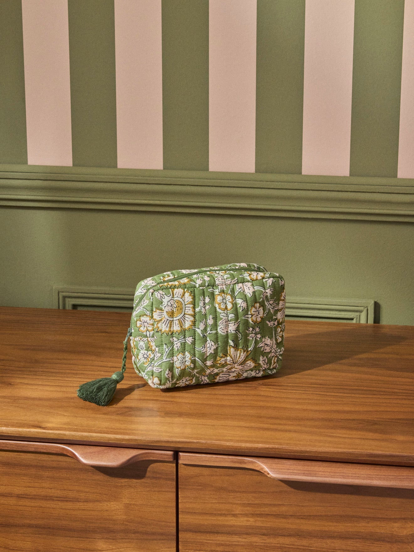 Trousse de toilette matelassée en tissu indien
