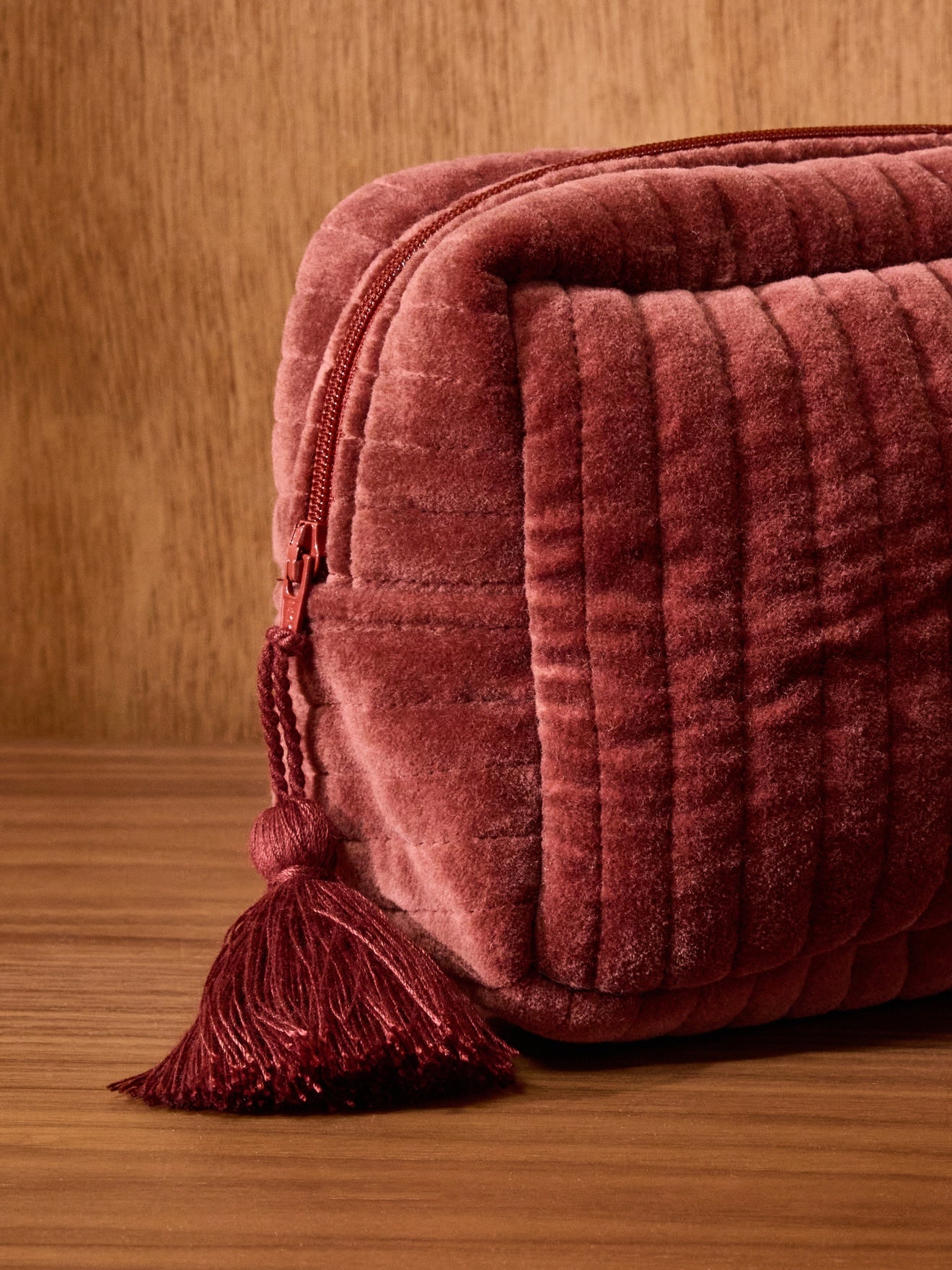 Trousse de toilette en velours