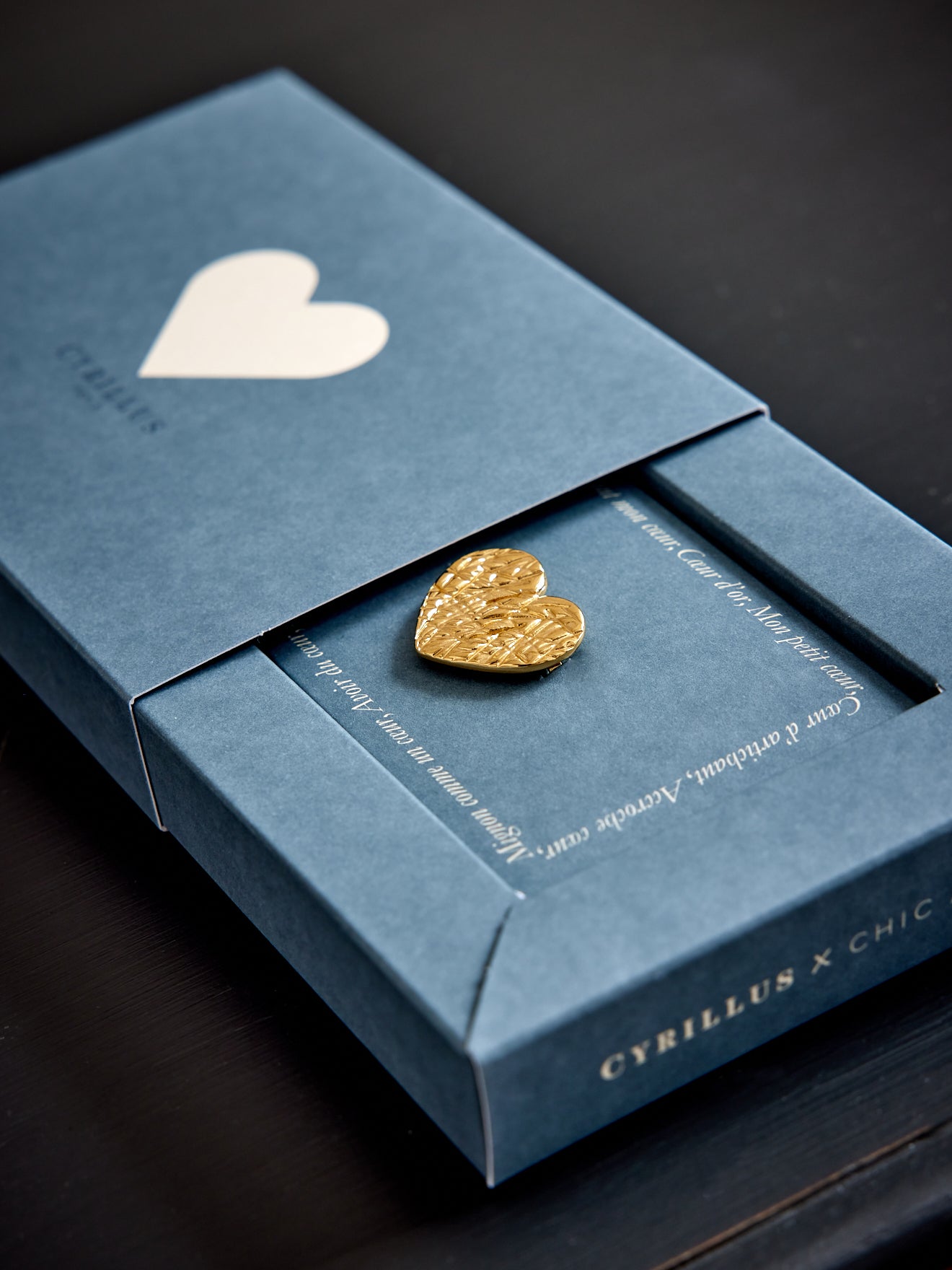 Gouden hart broche - Cyrillus X Chic Alors collectie