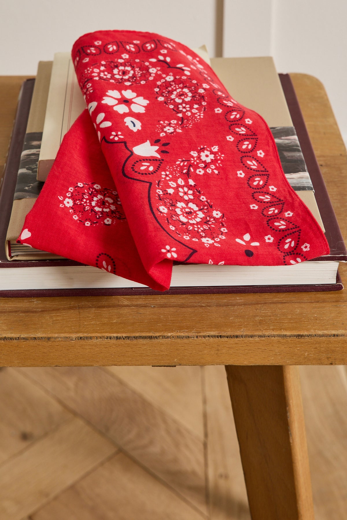 Gebloemde bandana in biokatoen