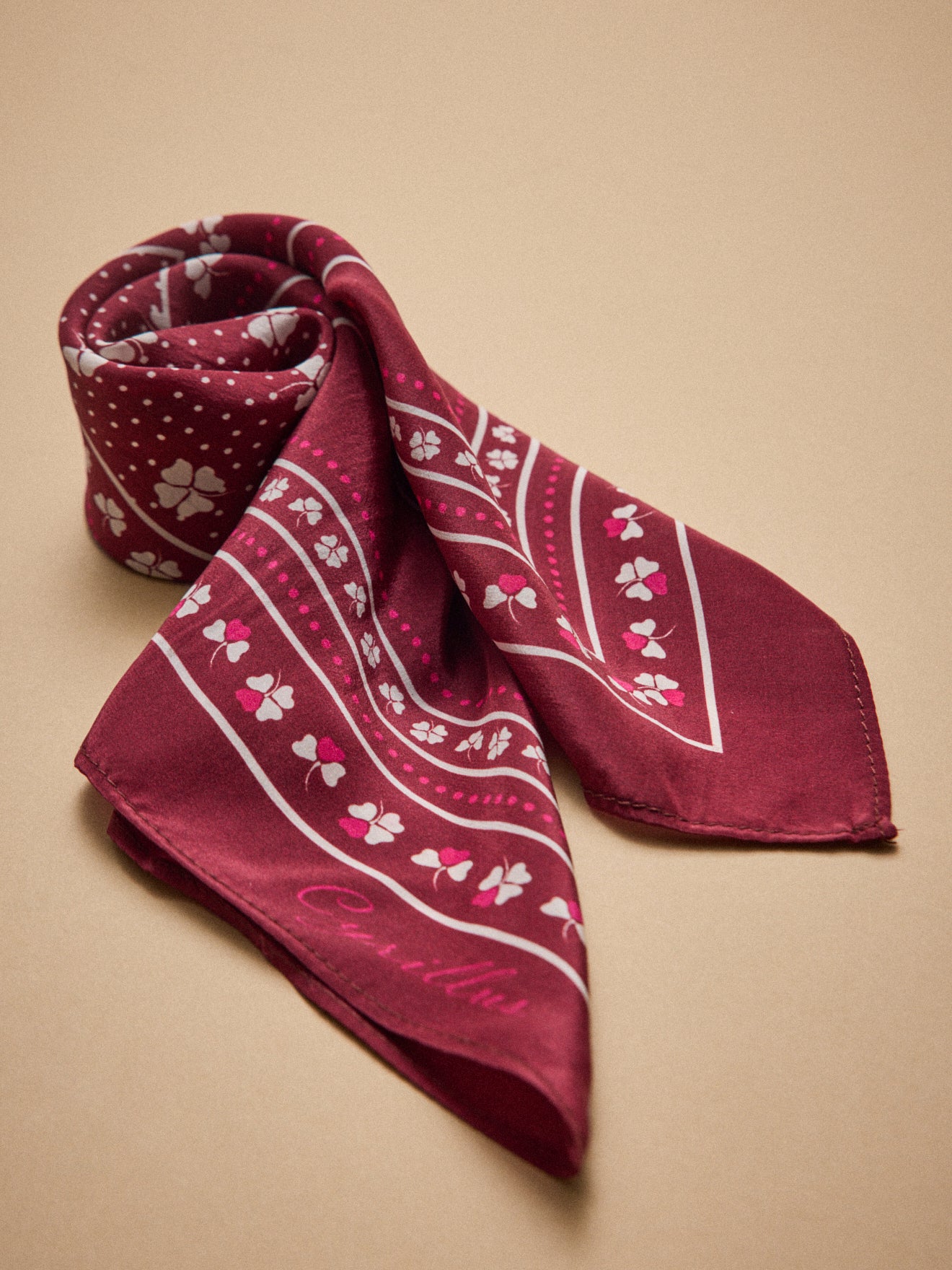 Gebloemde damesbandana in zijde