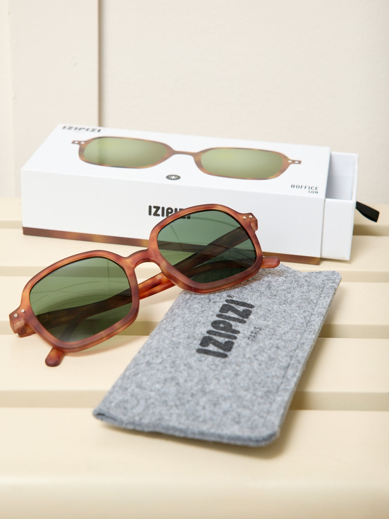 Lunettes de soleil femme - Cyrillus X IZIPIZI©