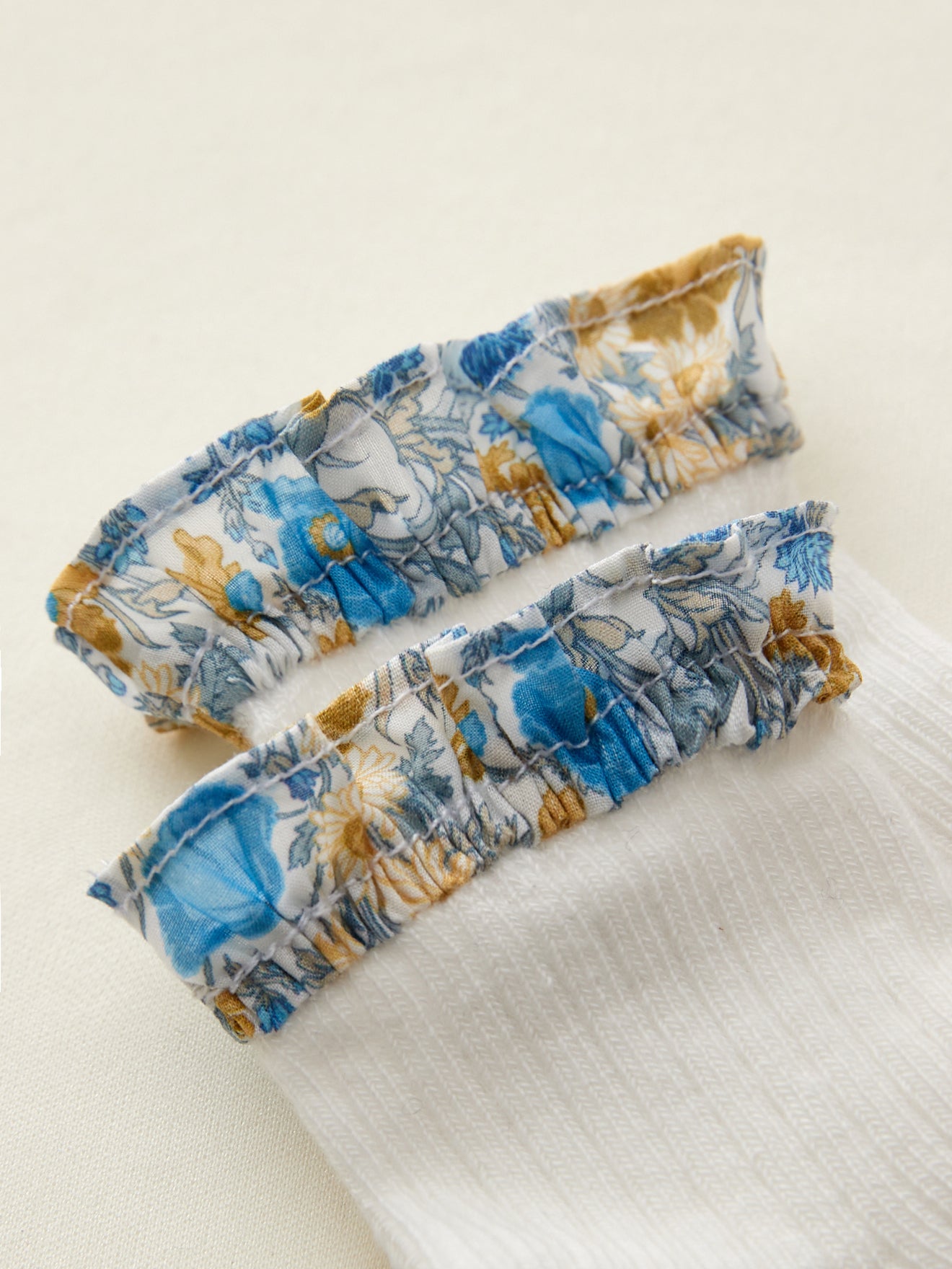 Chaussettes avec volant en tissu Liberty Bébé