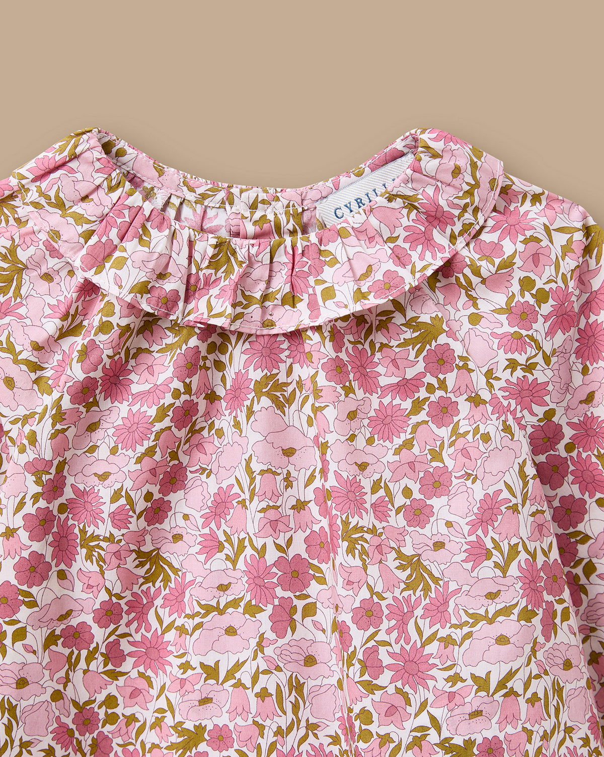 Blouse in Liberty stof voor baby